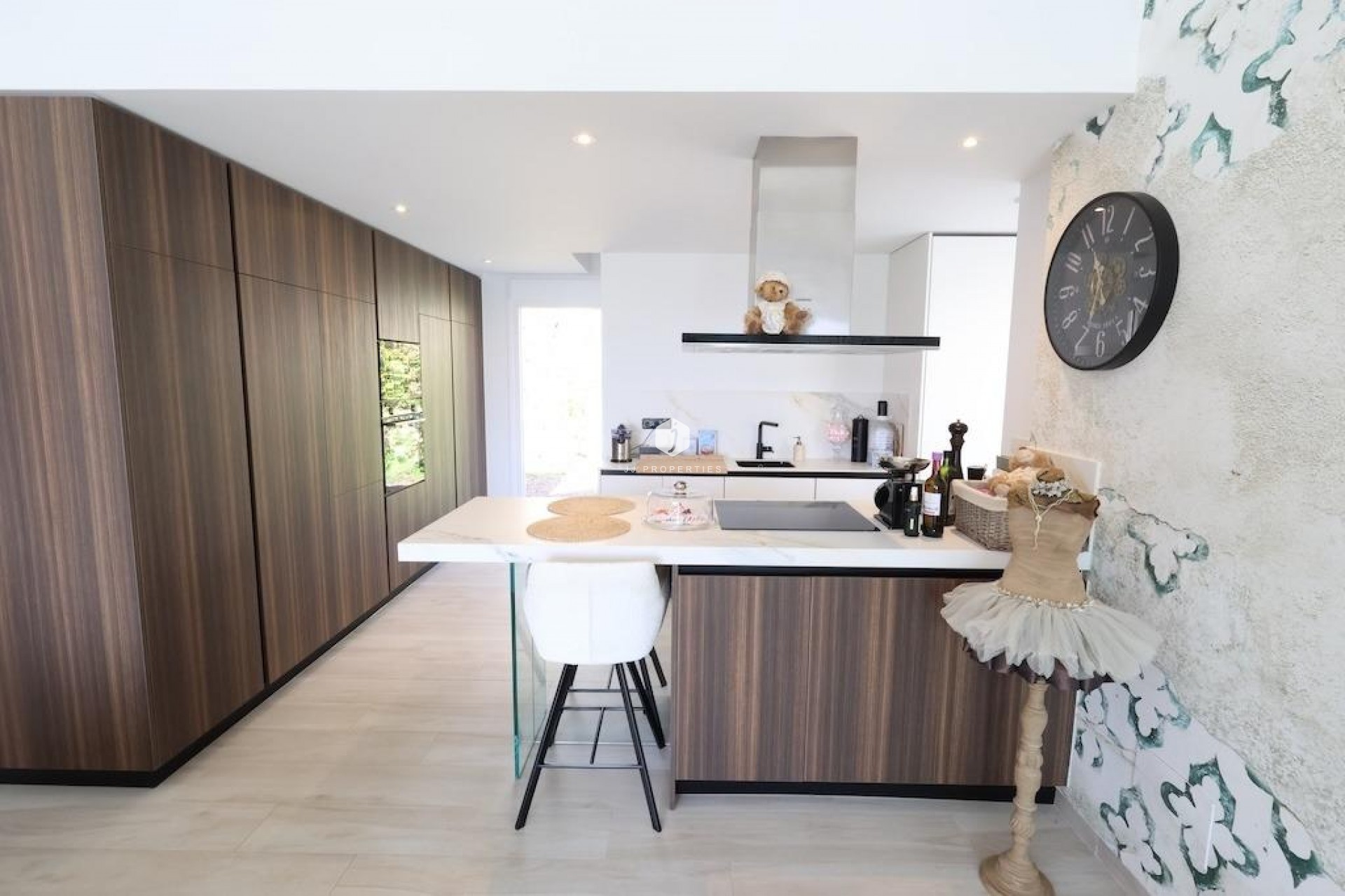 Aus zweiter Hand - Villa -
Algorfa - Inland