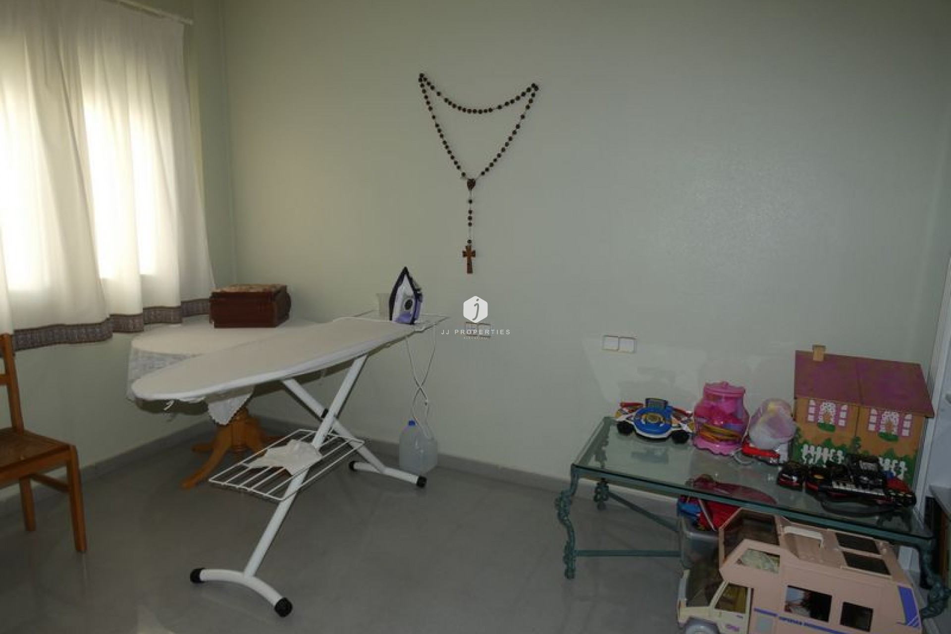 Aus zweiter Hand - Villa -
Almoradí - Inland