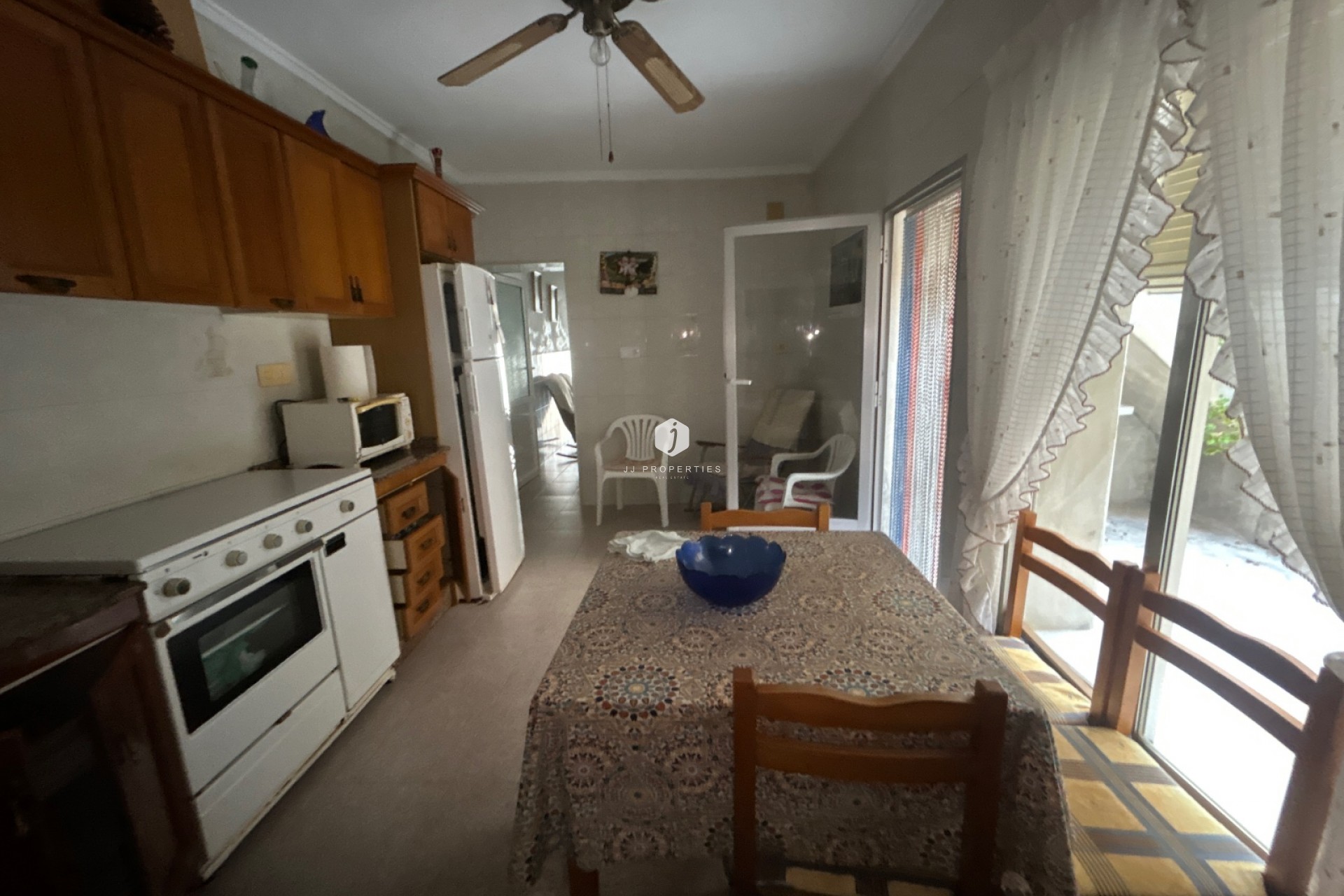 Aus zweiter Hand - Villa -
Benejúzar - Inland