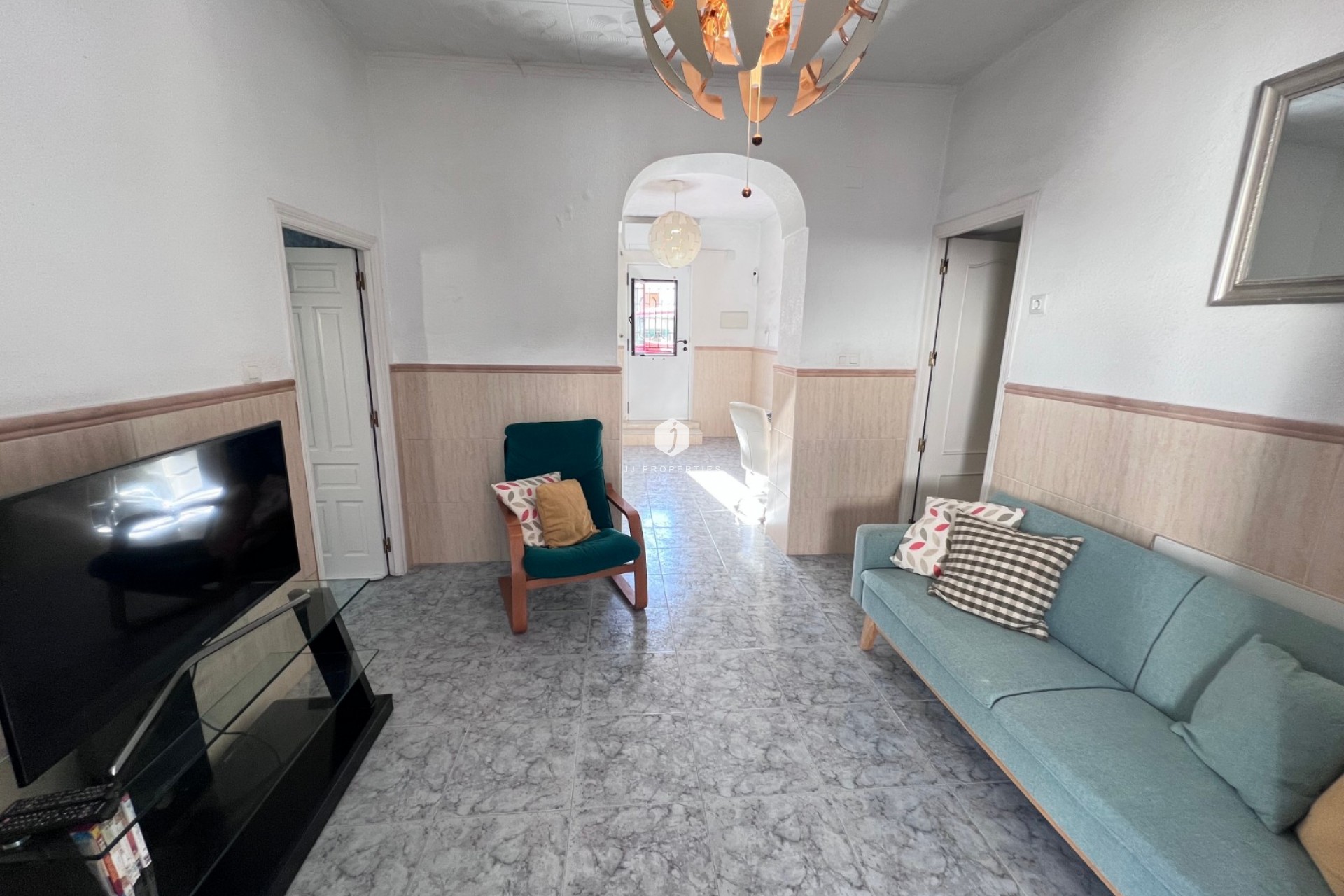 Aus zweiter Hand - Villa -
Benejúzar - Inland