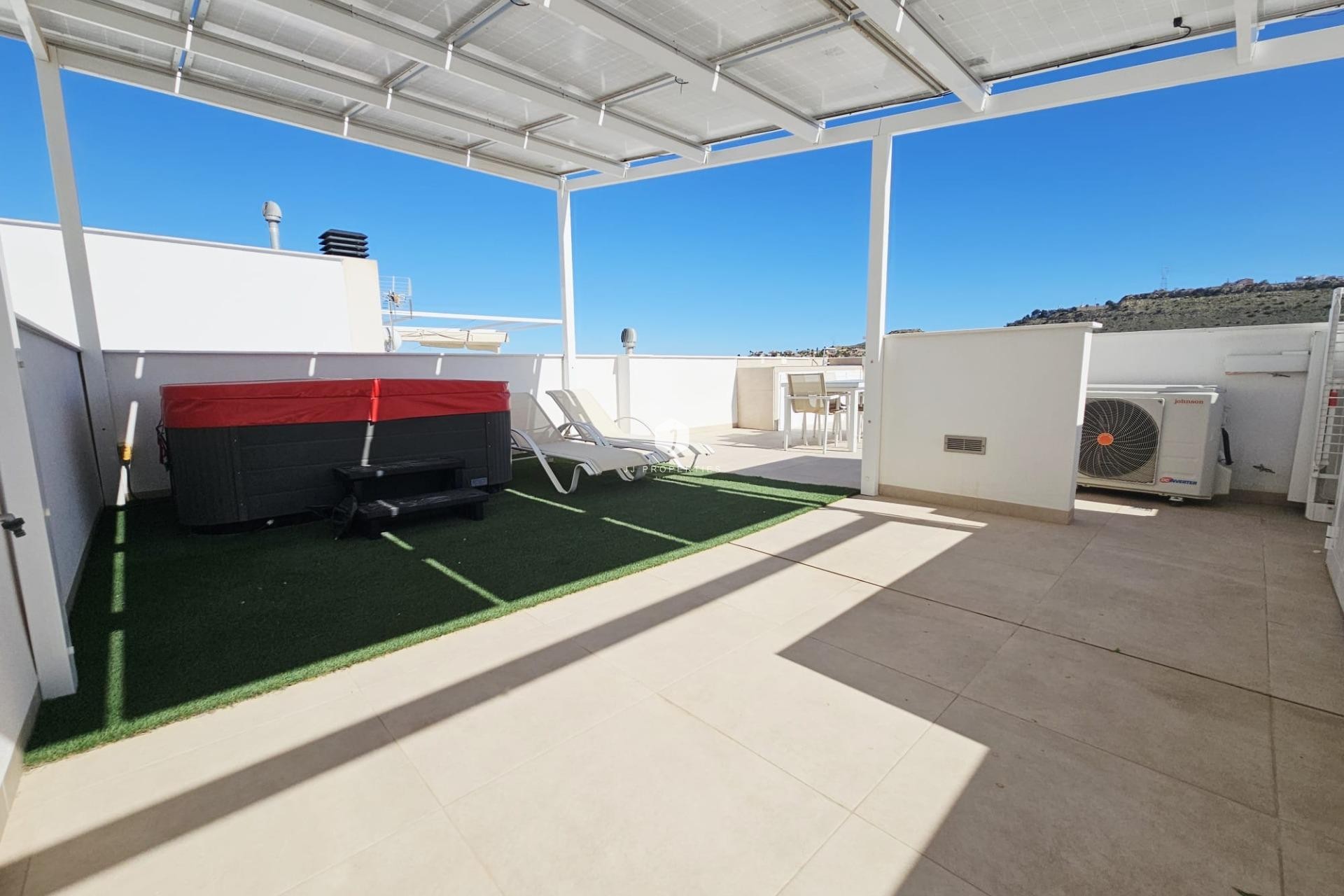 Aus zweiter Hand - Villa -
Benijofar - Benimar