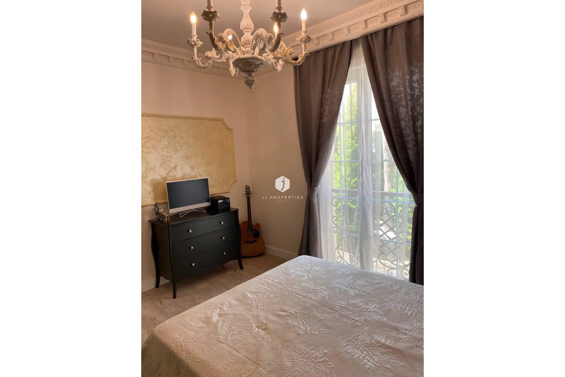 Aus zweiter Hand - Villa -
Benijofar - Ciudad Quesada