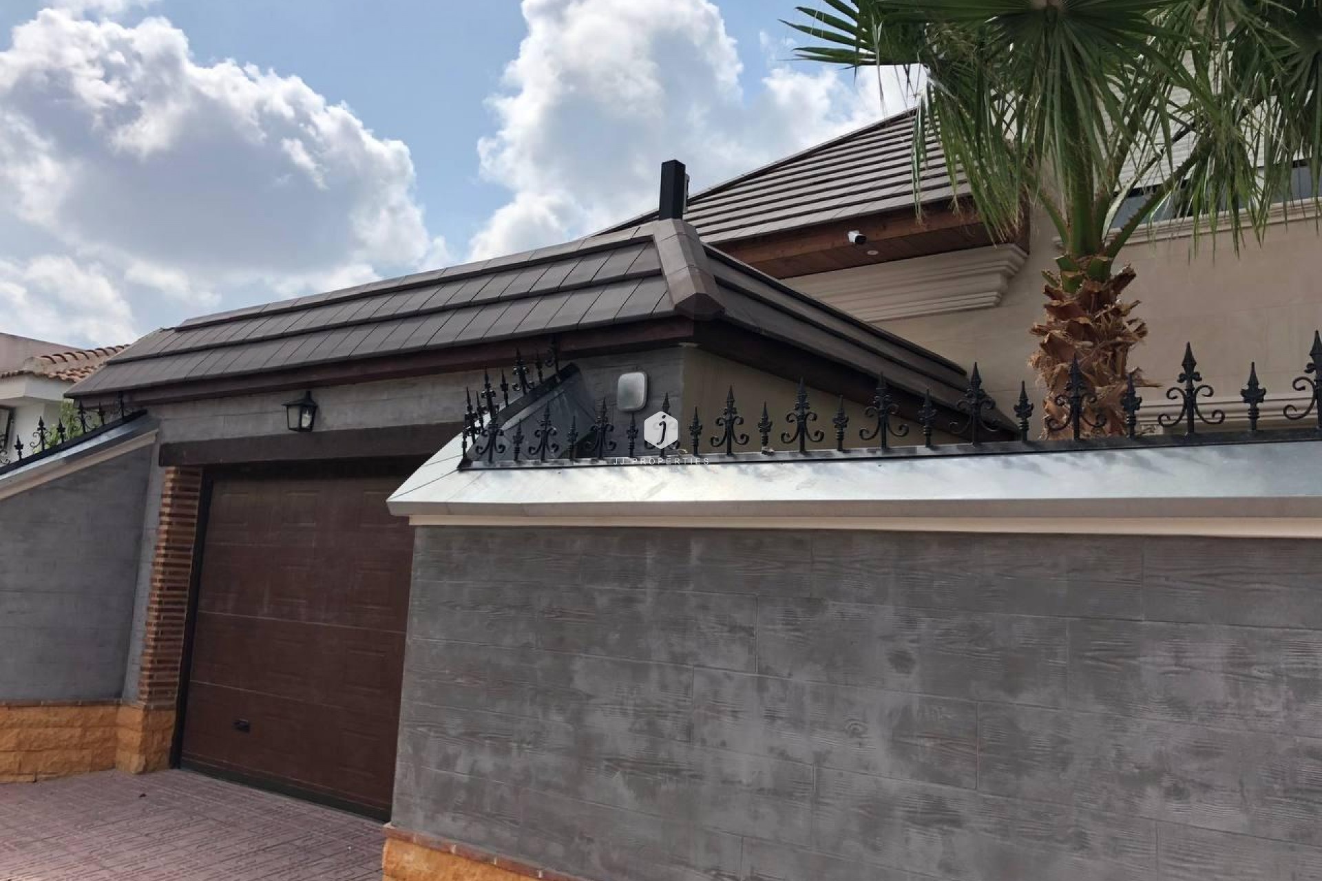 Aus zweiter Hand - Villa -
Benijofar - Ciudad Quesada