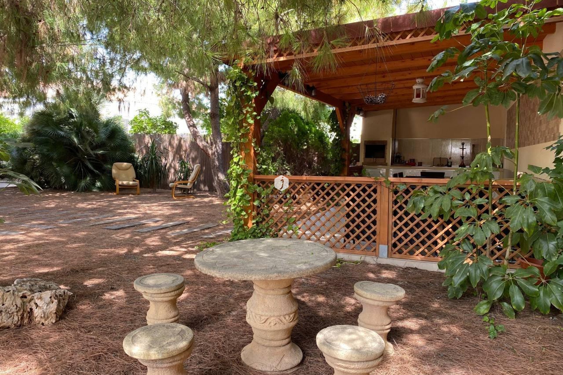 Aus zweiter Hand - Villa -
Benijofar - Ciudad Quesada