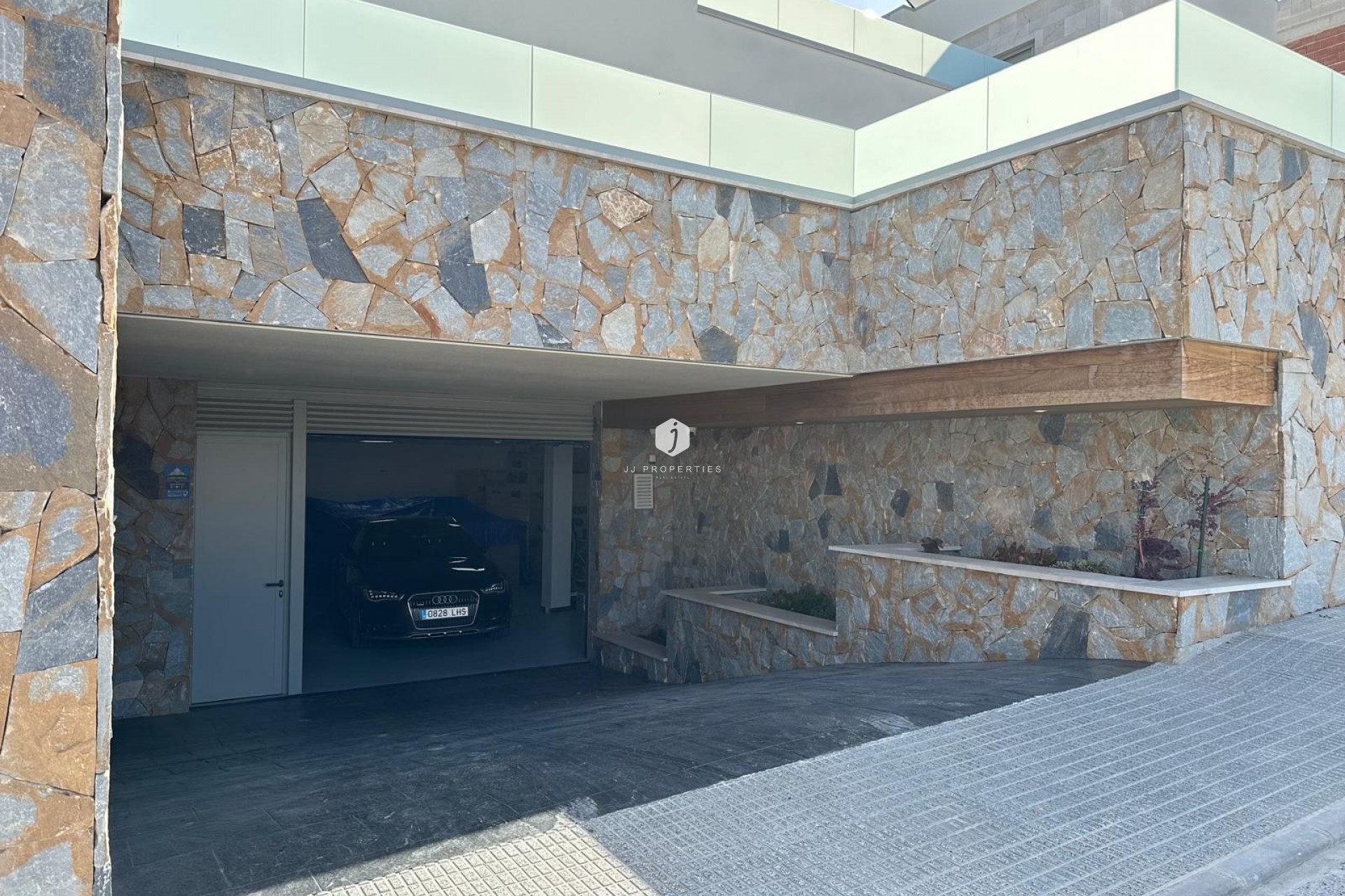 Aus zweiter Hand - Villa -
Benijofar - Costa Blanca