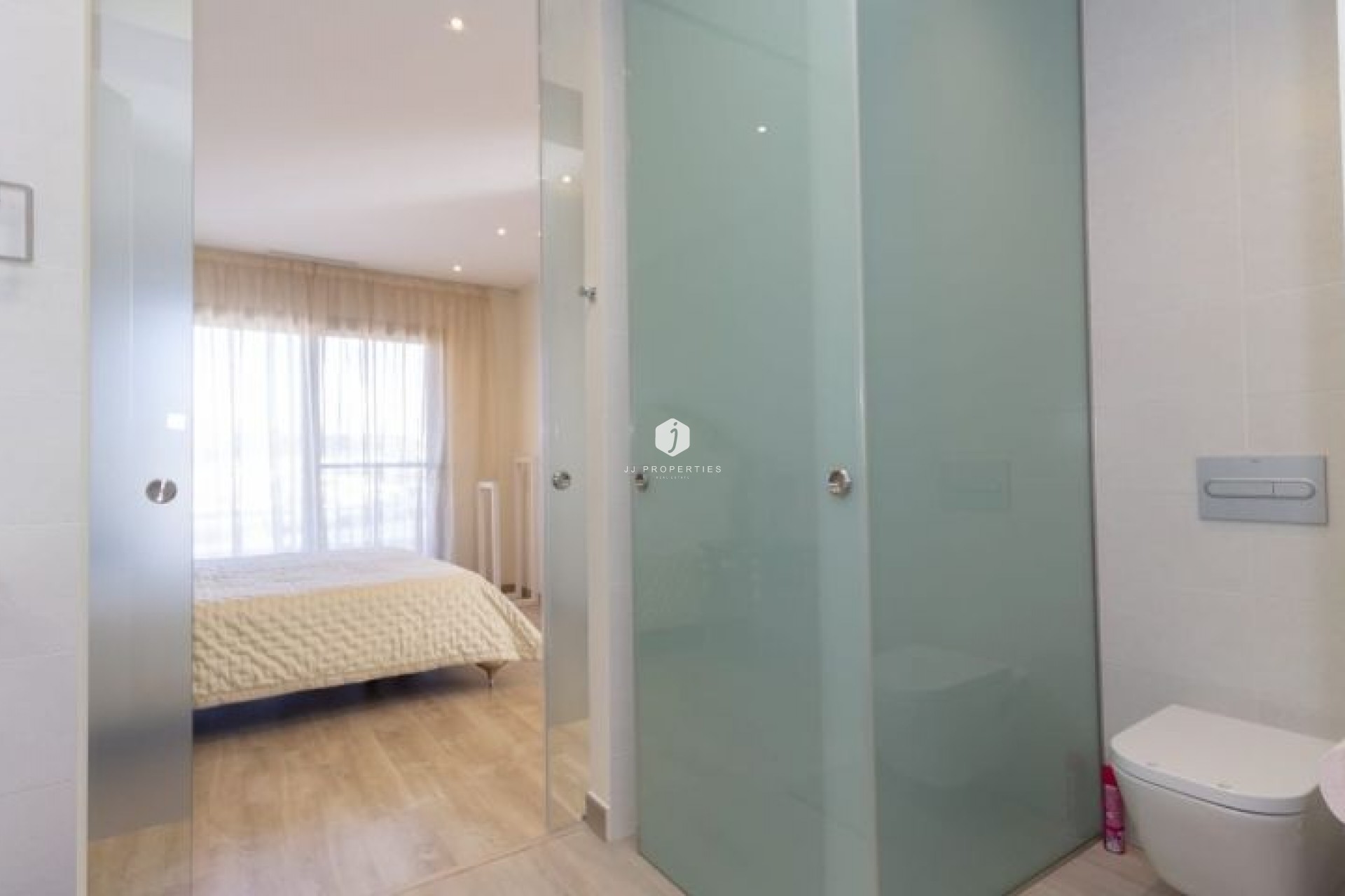 Aus zweiter Hand - Villa -
Benijofar - Costa Blanca