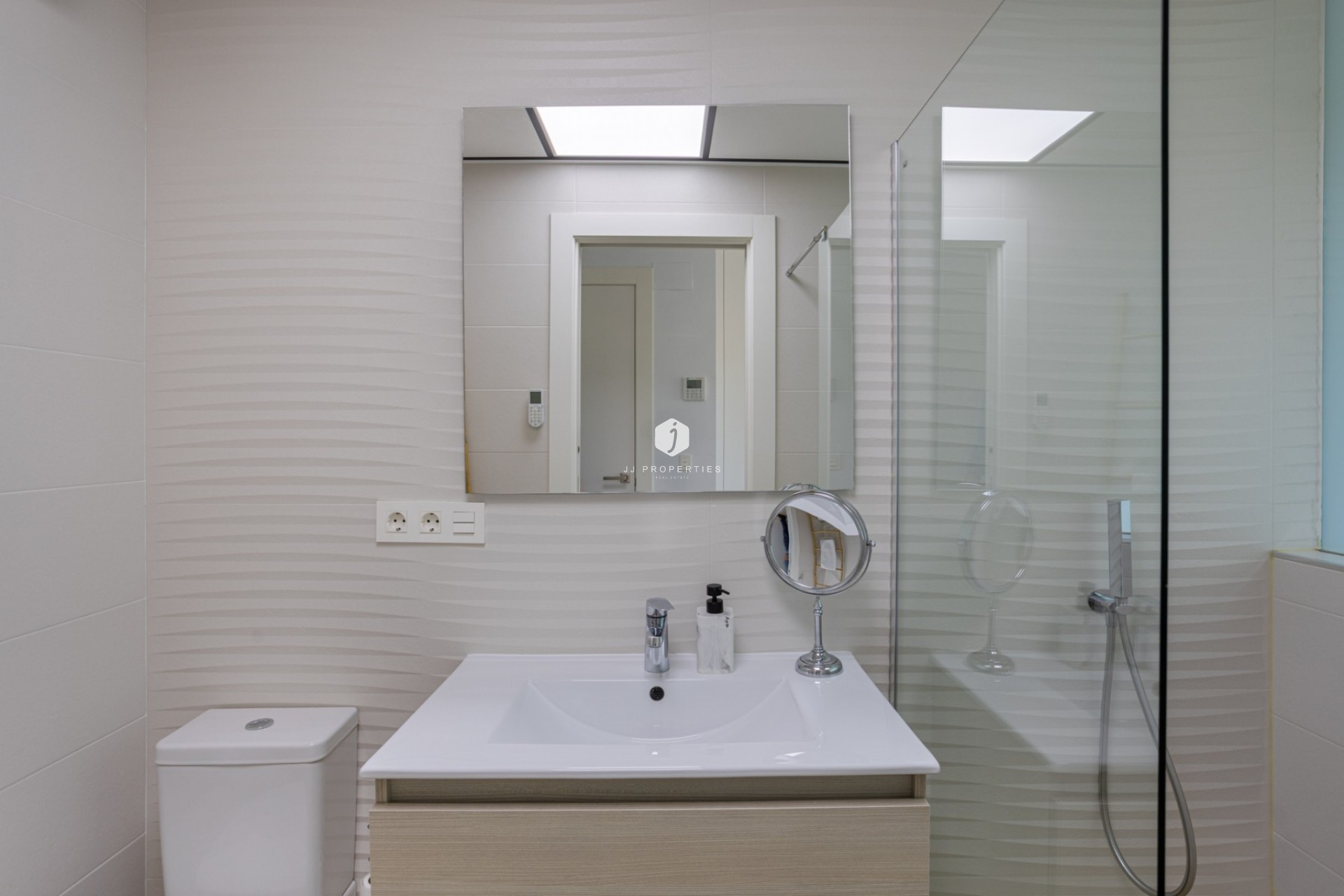 Aus zweiter Hand - Villa -
Benijofar - Costa Blanca