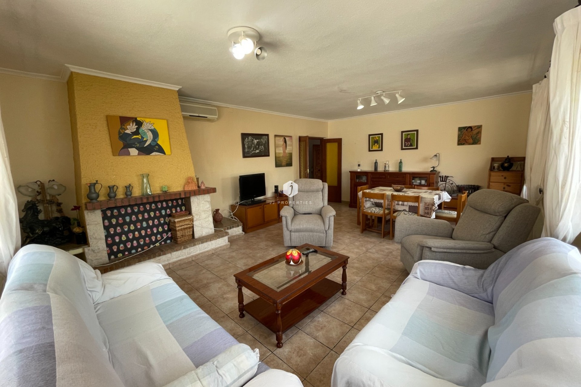 Aus zweiter Hand - Villa -
Benijofar - Costa Blanca