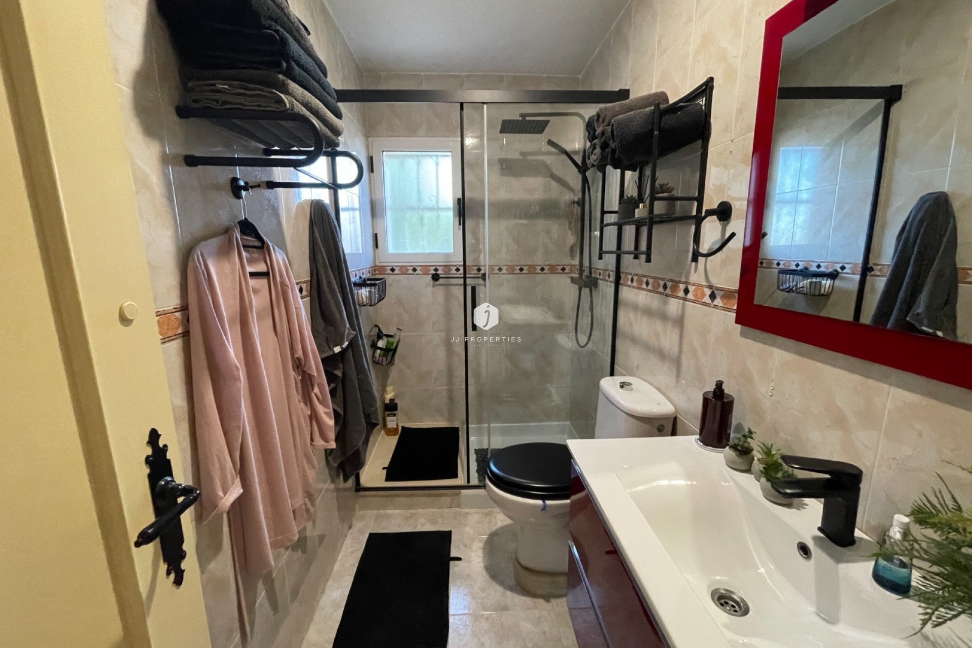 Aus zweiter Hand - Villa -
Benijofar - Costa Blanca