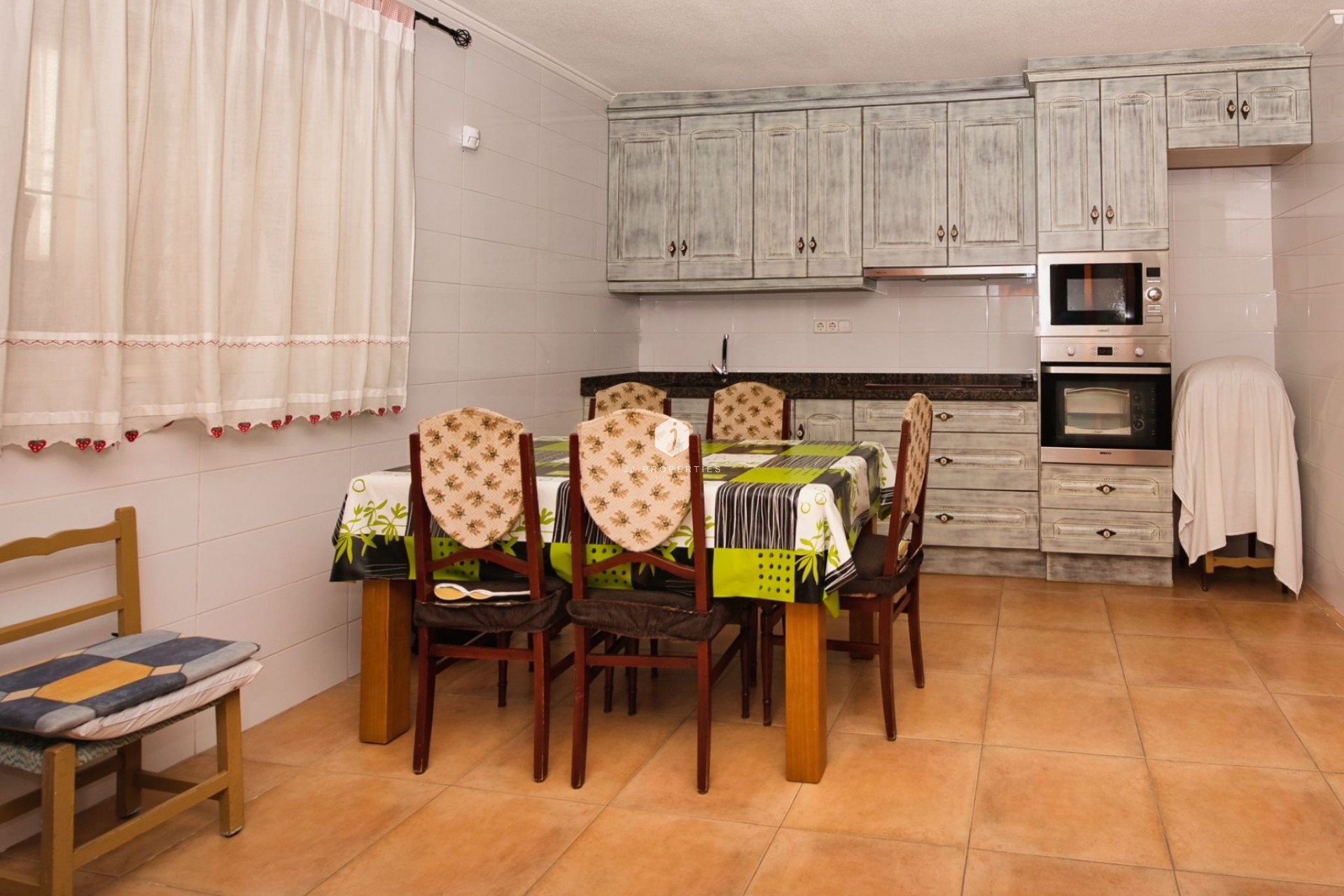 Aus zweiter Hand - Villa -
Benijofar - Costa Blanca