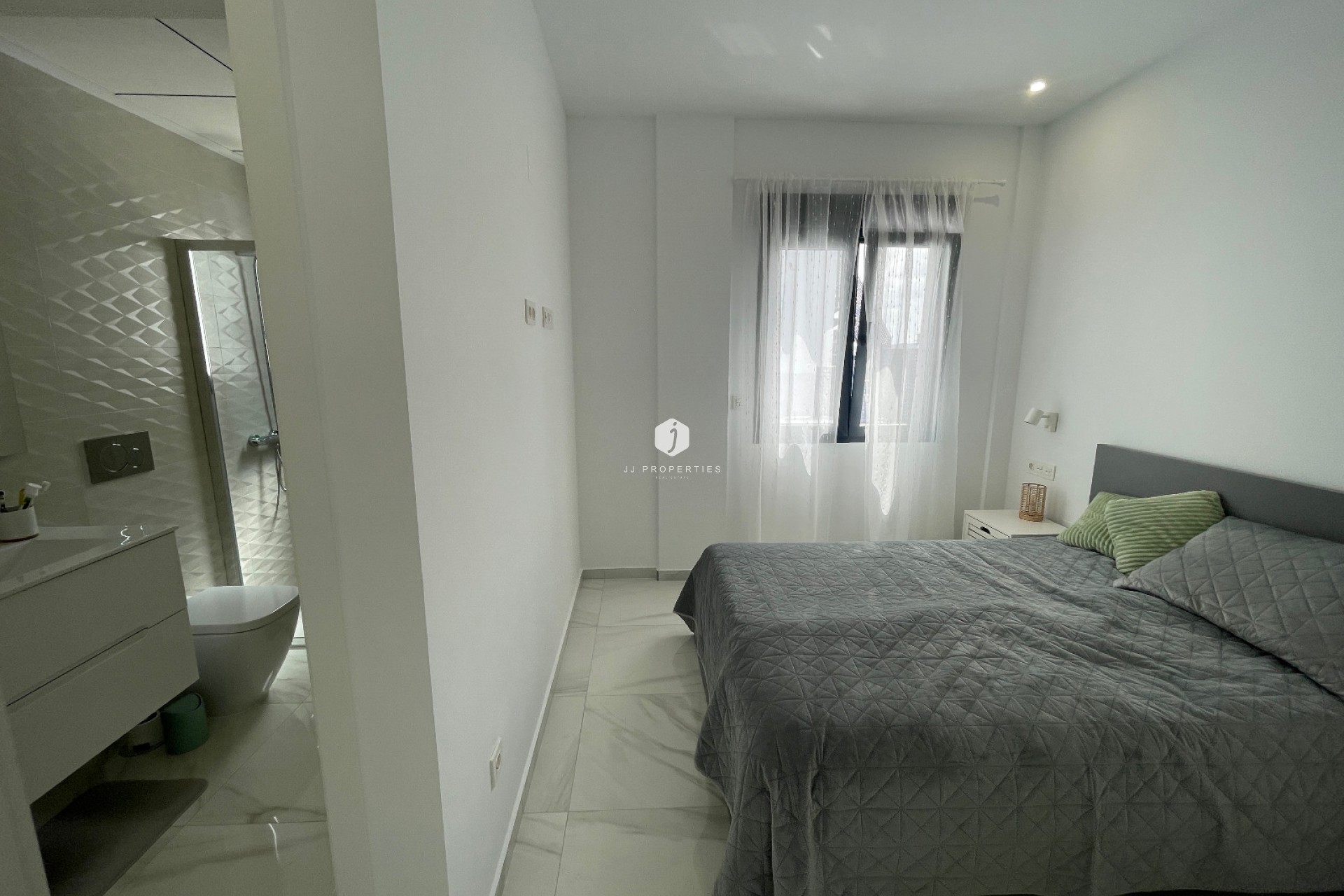 Aus zweiter Hand - Villa -
Benijofar - Costa Blanca