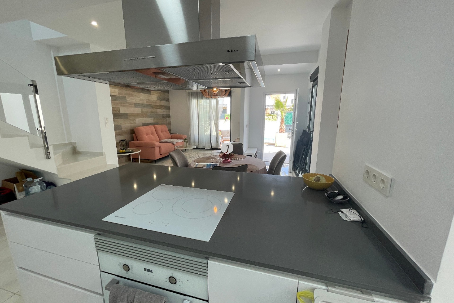 Aus zweiter Hand - Villa -
Benijofar - Costa Blanca