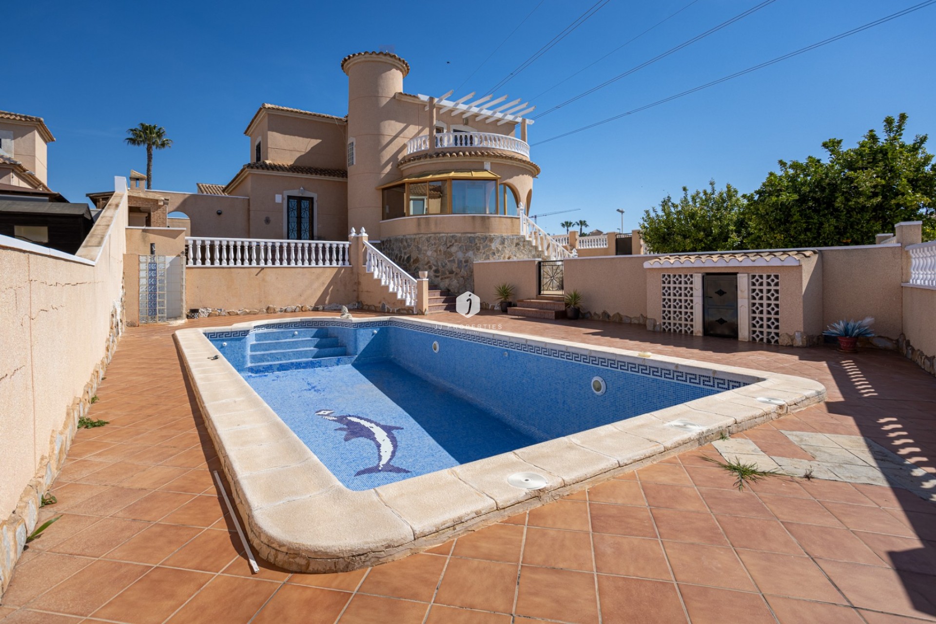 Aus zweiter Hand - Villa -
Benijofar - Costa Blanca