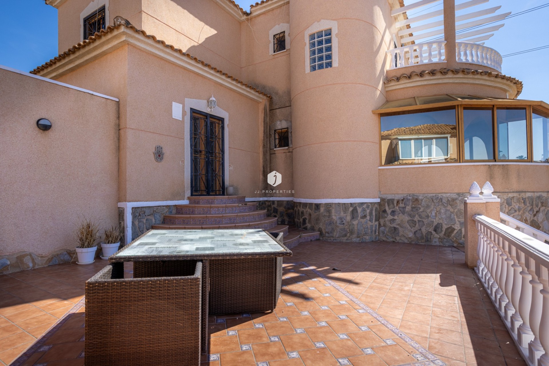 Aus zweiter Hand - Villa -
Benijofar - Costa Blanca