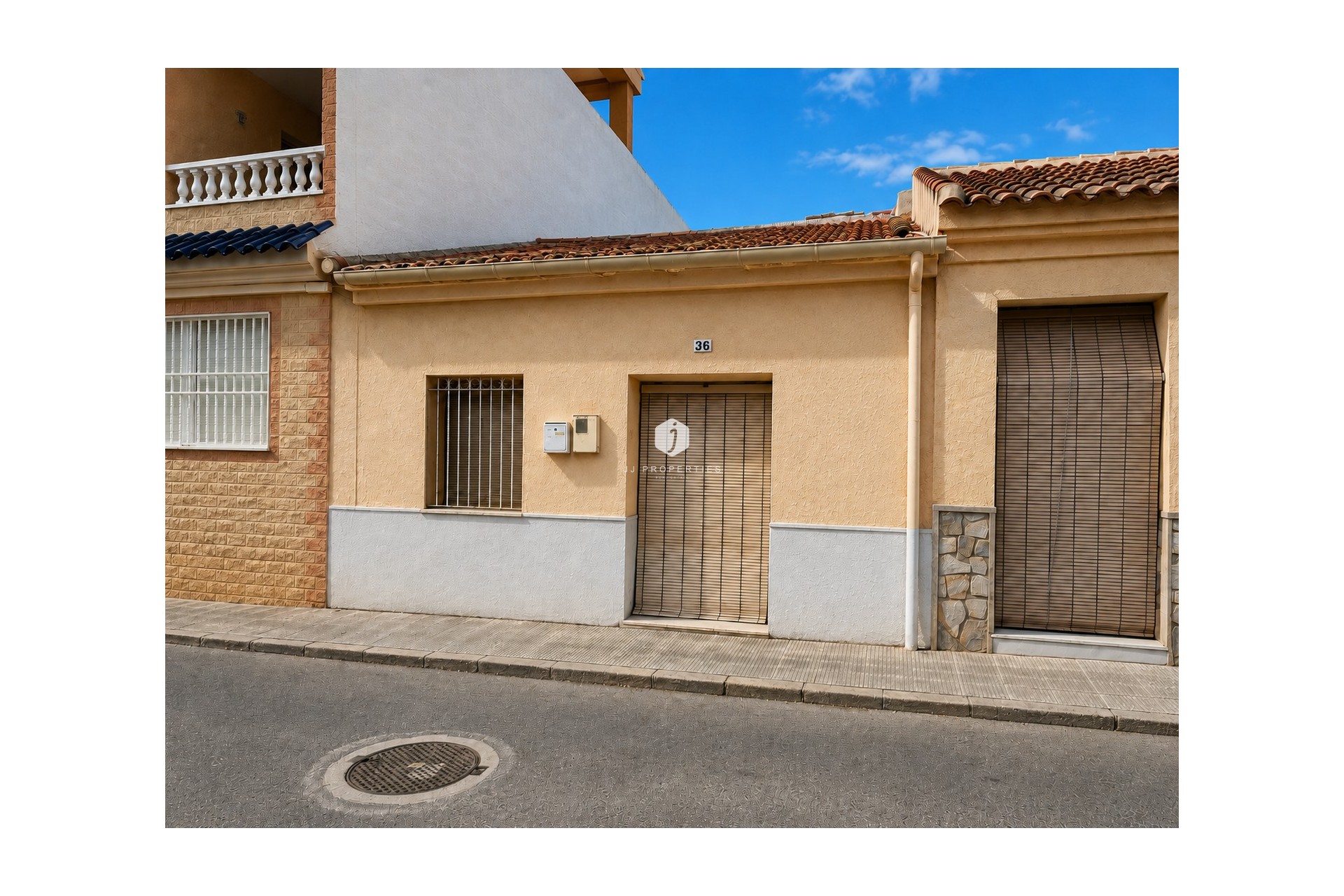 Aus zweiter Hand - Villa -
Benijofar - Costa Blanca