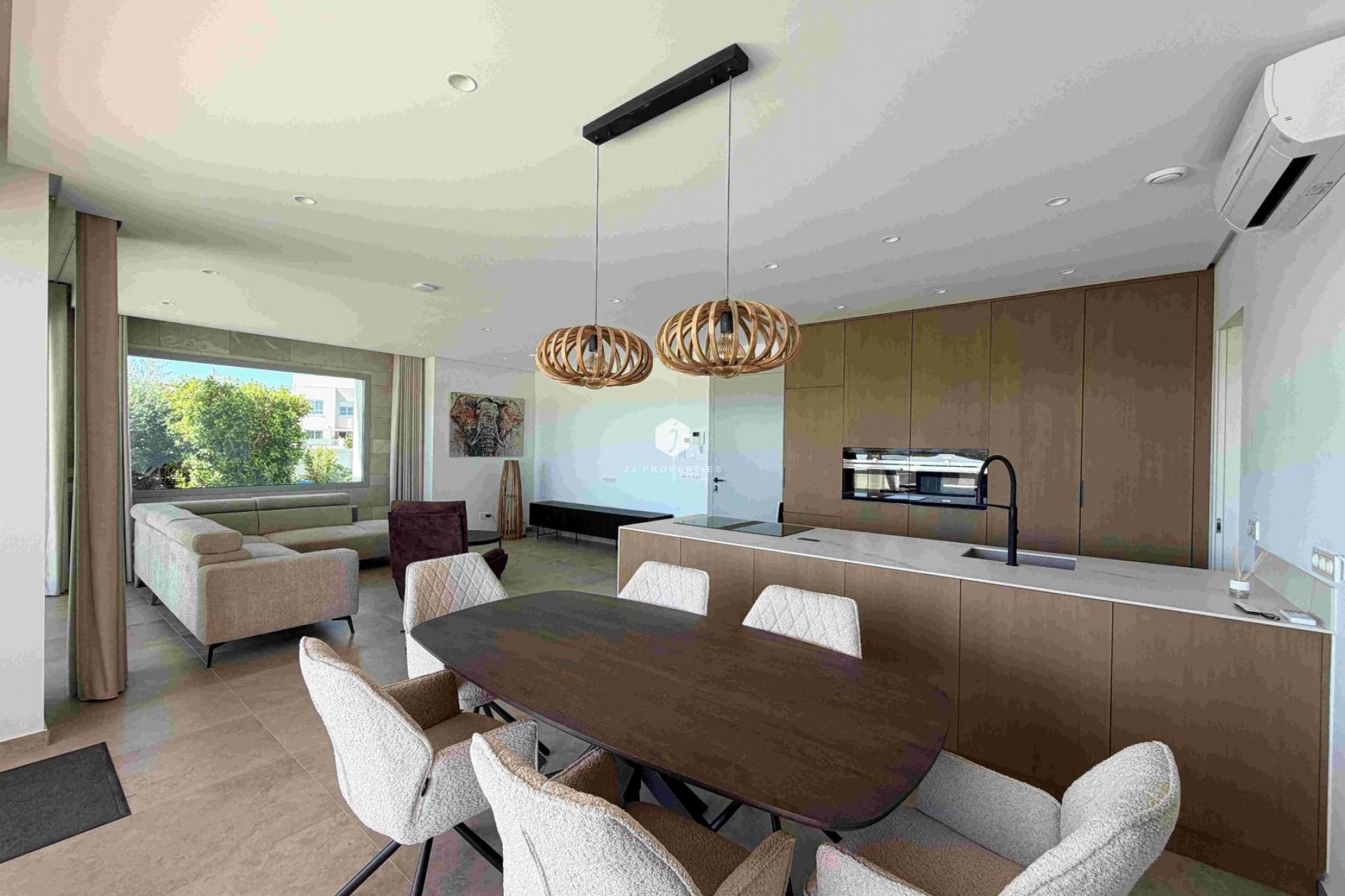 Aus zweiter Hand - Villa -
Benijofar - Costa Blanca