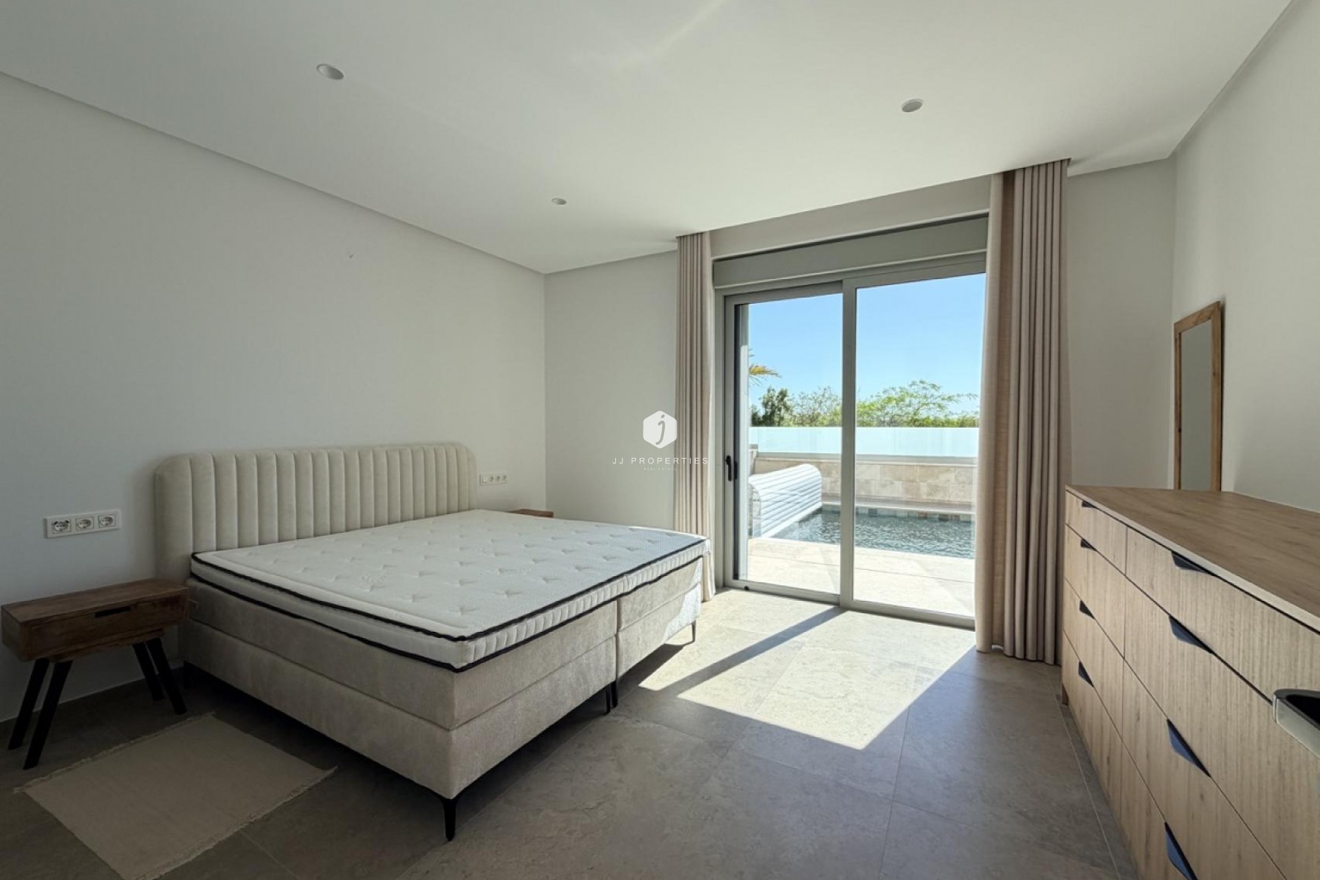 Aus zweiter Hand - Villa -
Benijofar - Costa Blanca