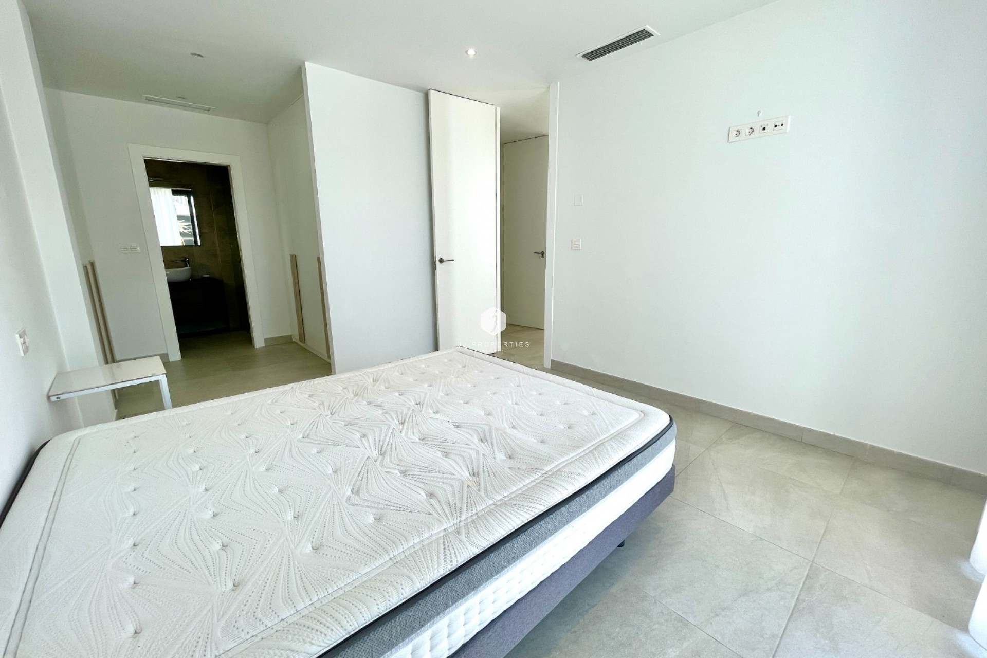 Aus zweiter Hand - Villa -
Benijofar - Costa Blanca