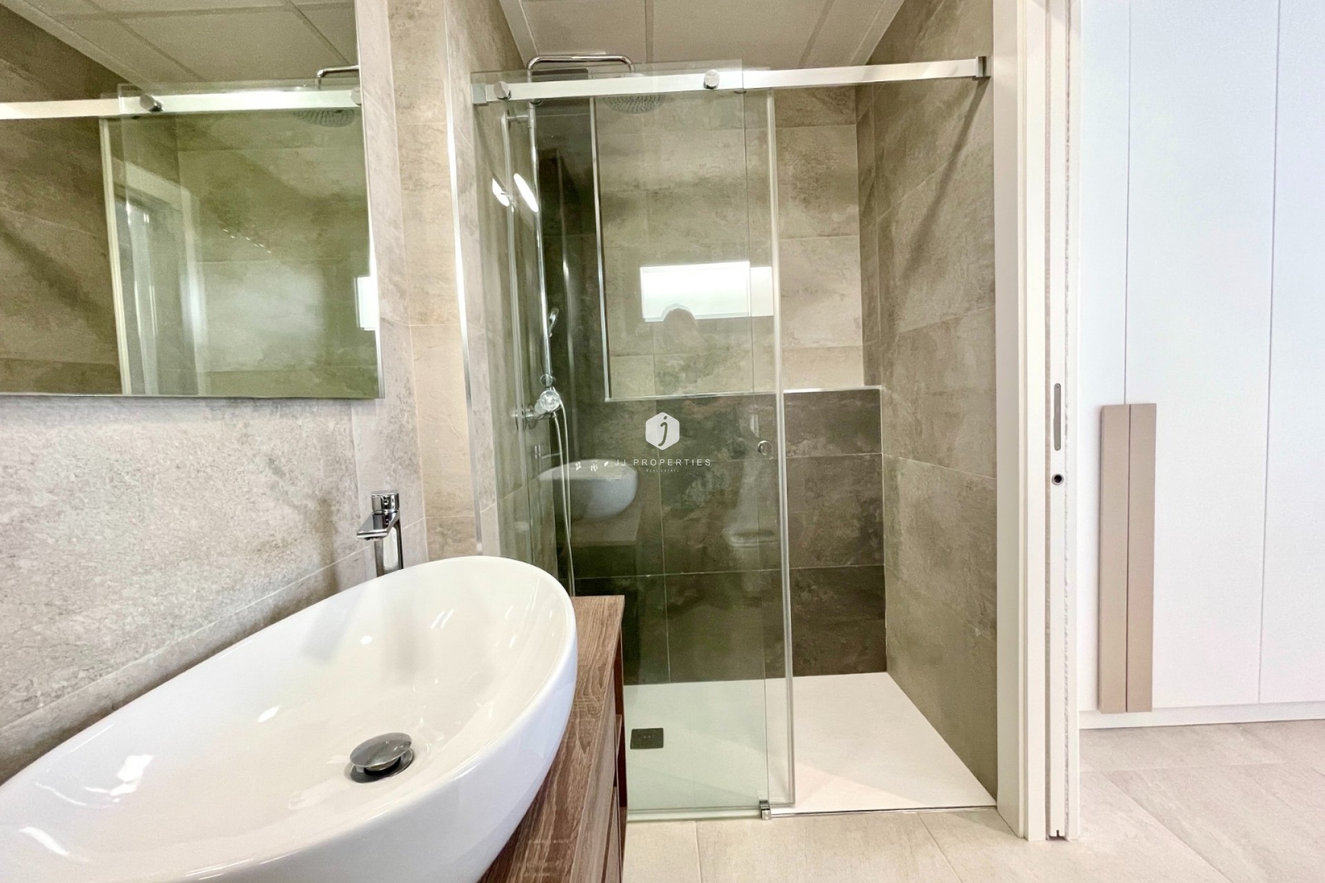 Aus zweiter Hand - Villa -
Benijofar - Costa Blanca