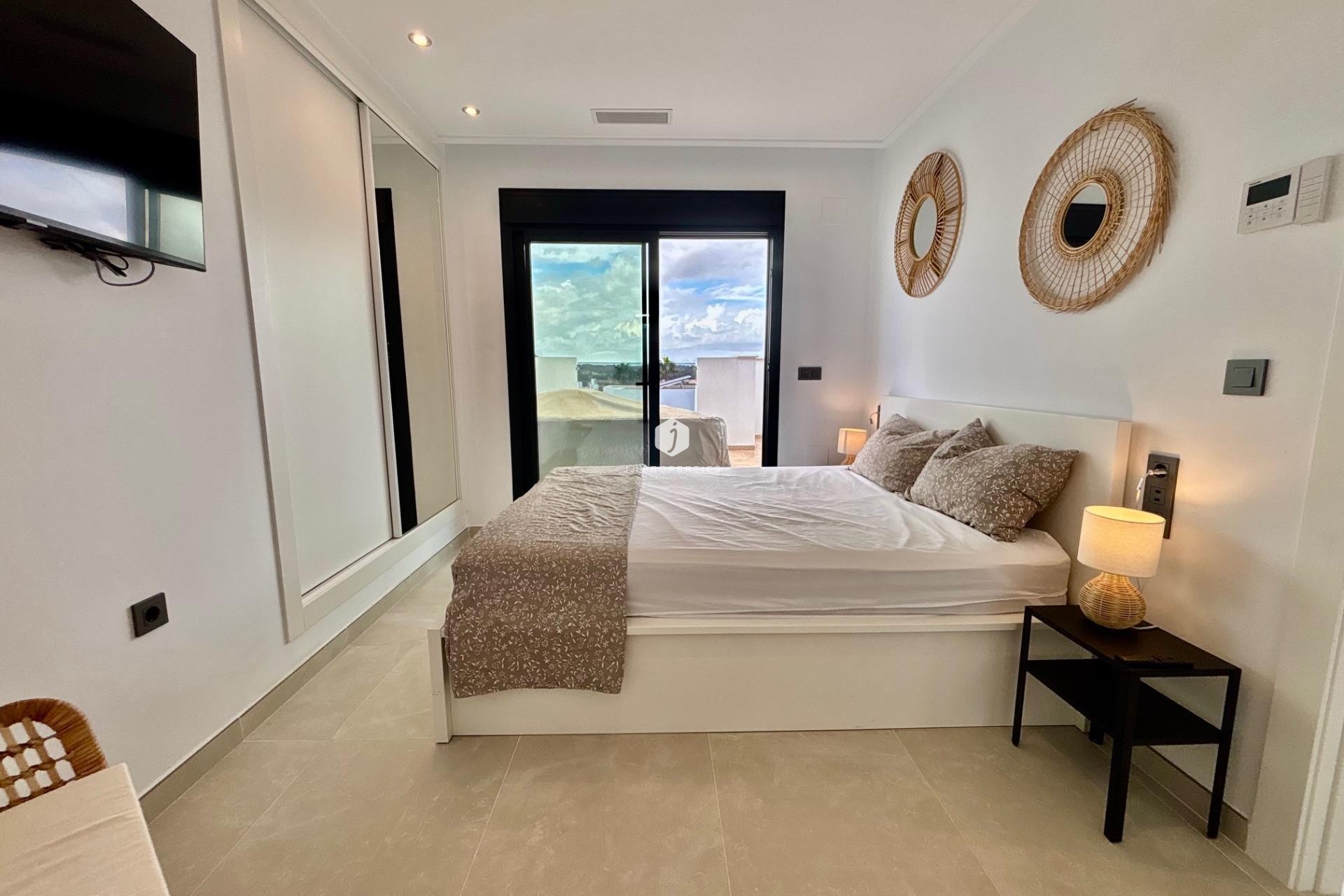 Aus zweiter Hand - Villa -
Benijofar - Pueblo 4