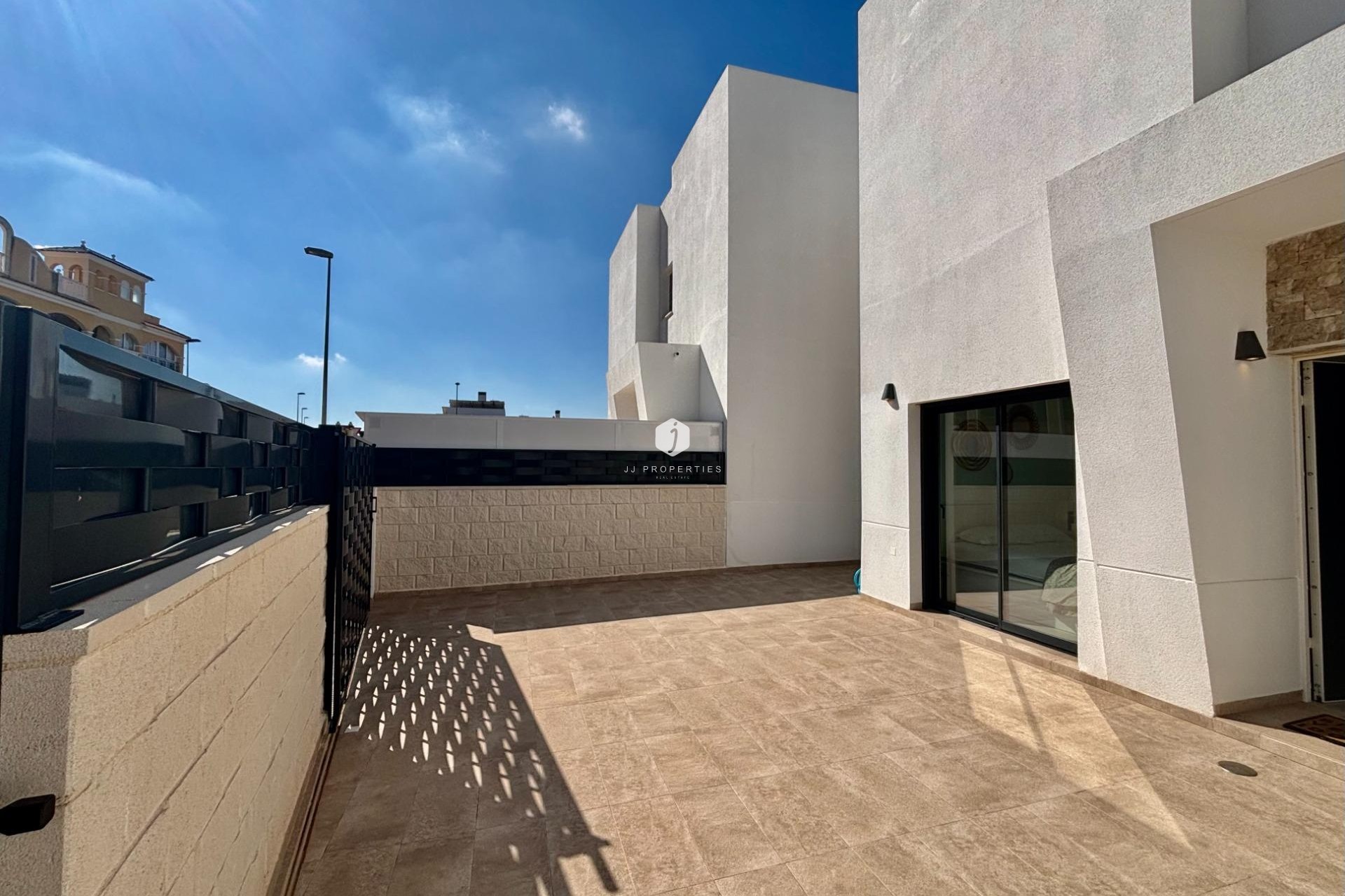 Aus zweiter Hand - Villa -
Benijofar - Pueblo 4