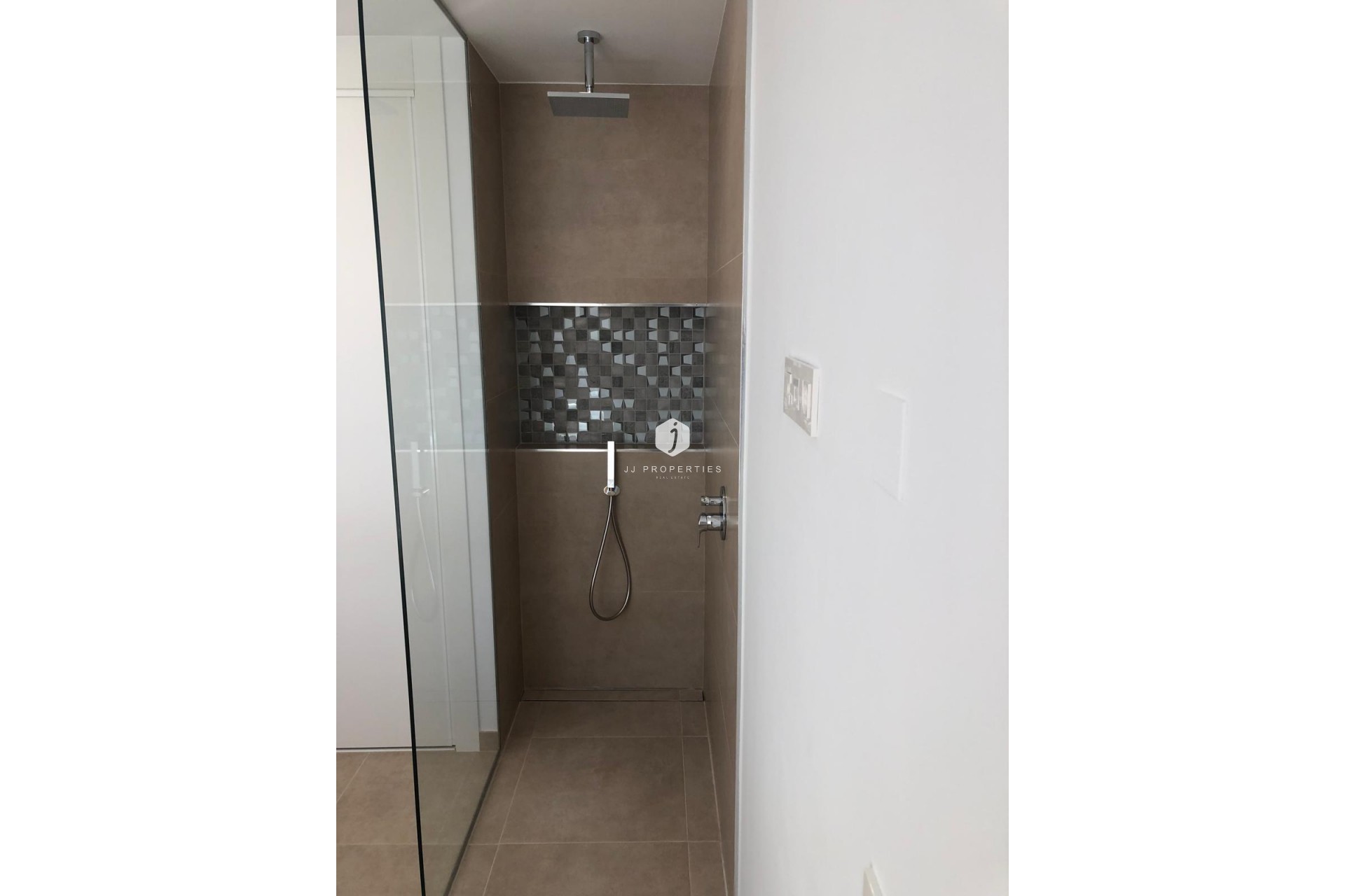 Aus zweiter Hand - Villa -
Benijofar - Pueblo 4