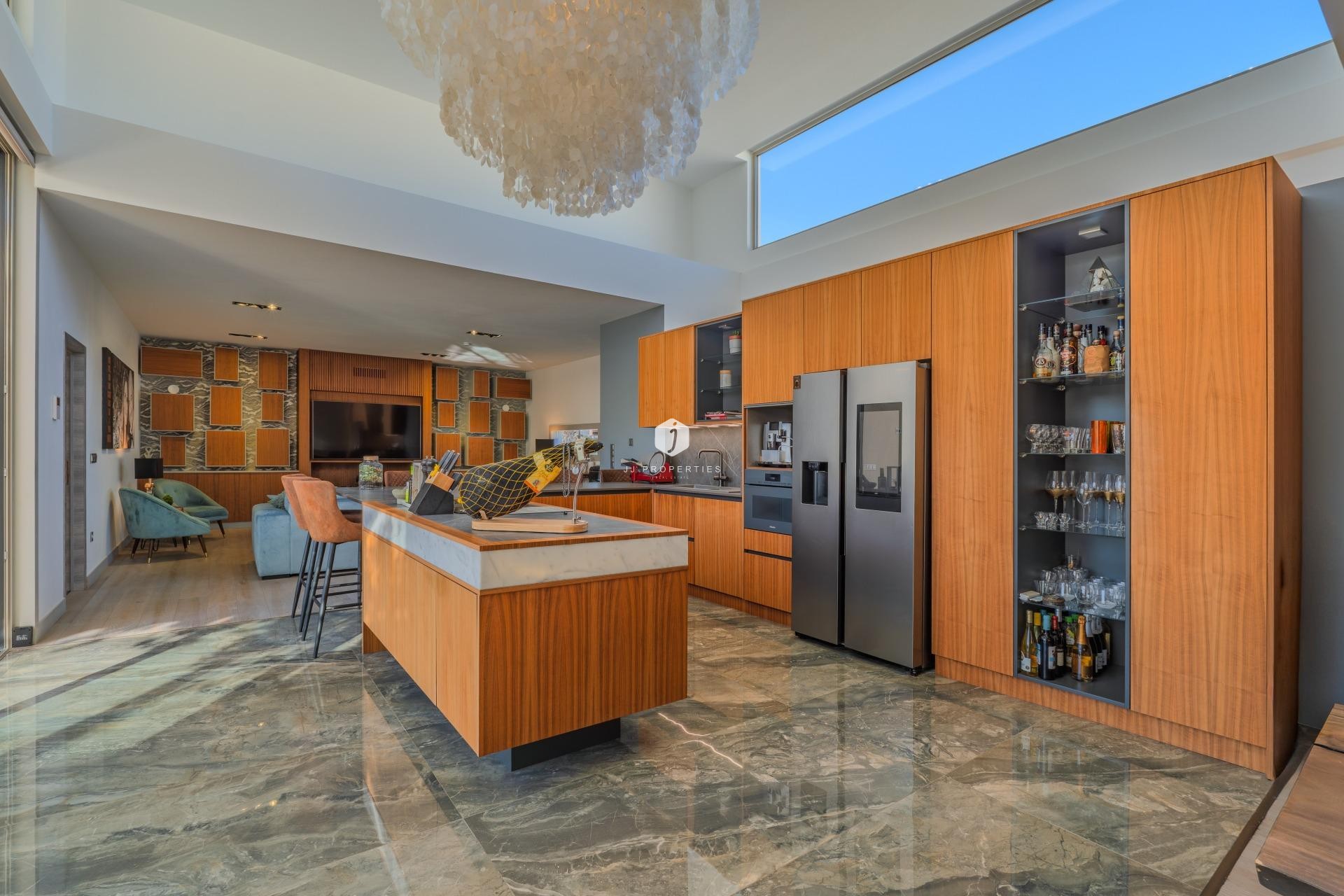 Aus zweiter Hand - Villa -
Benijofar - Residencial Benimar