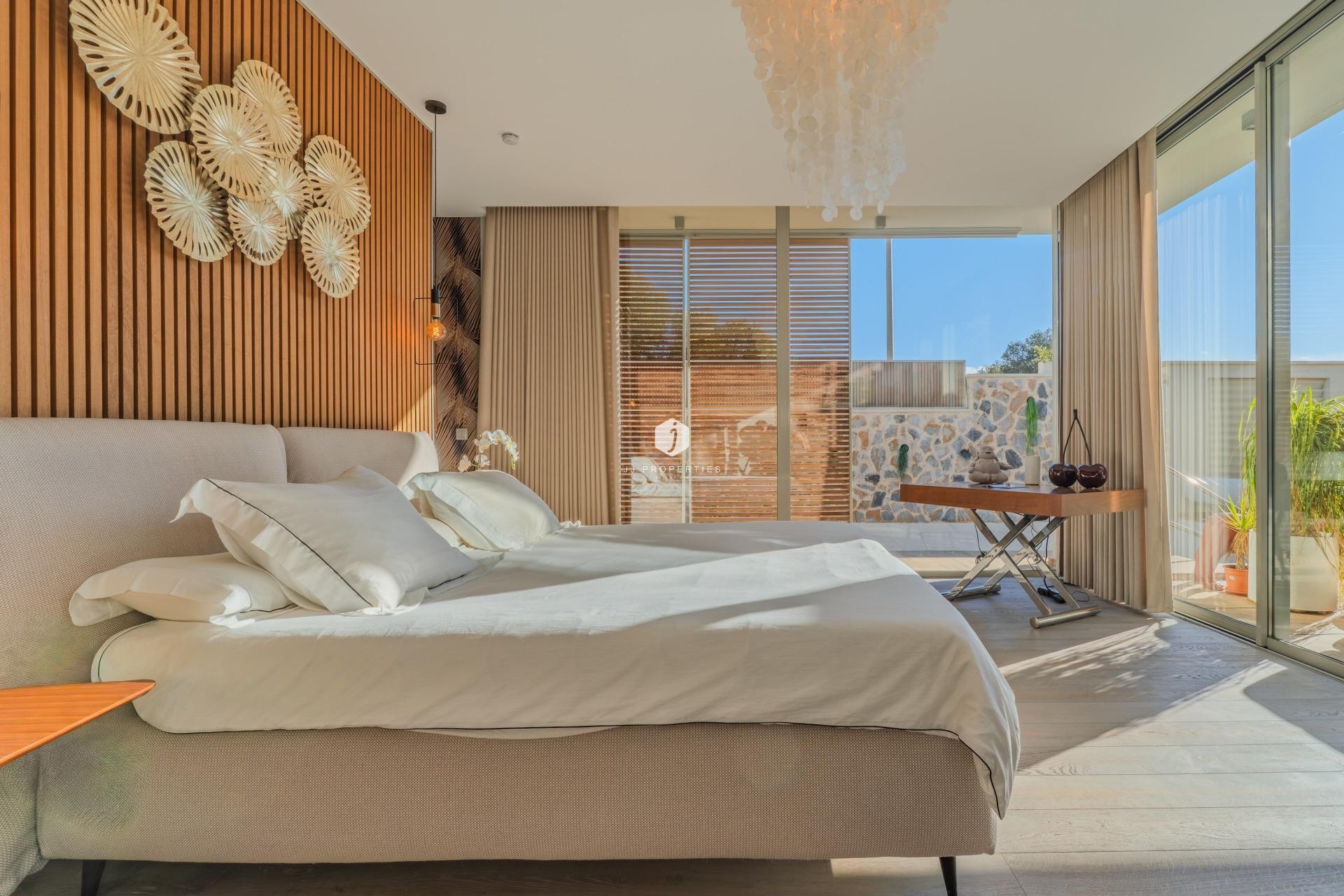 Aus zweiter Hand - Villa -
Benijofar - Residencial Benimar