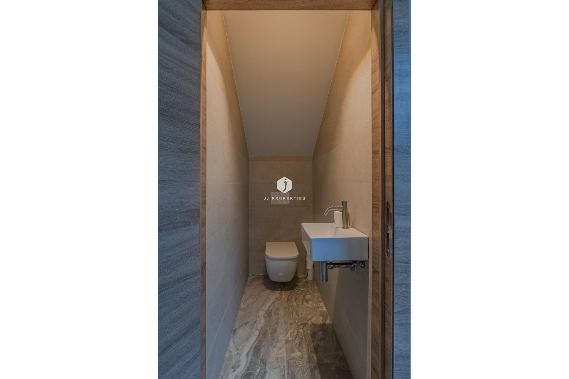 Aus zweiter Hand - Villa -
Benijofar - Residencial Benimar