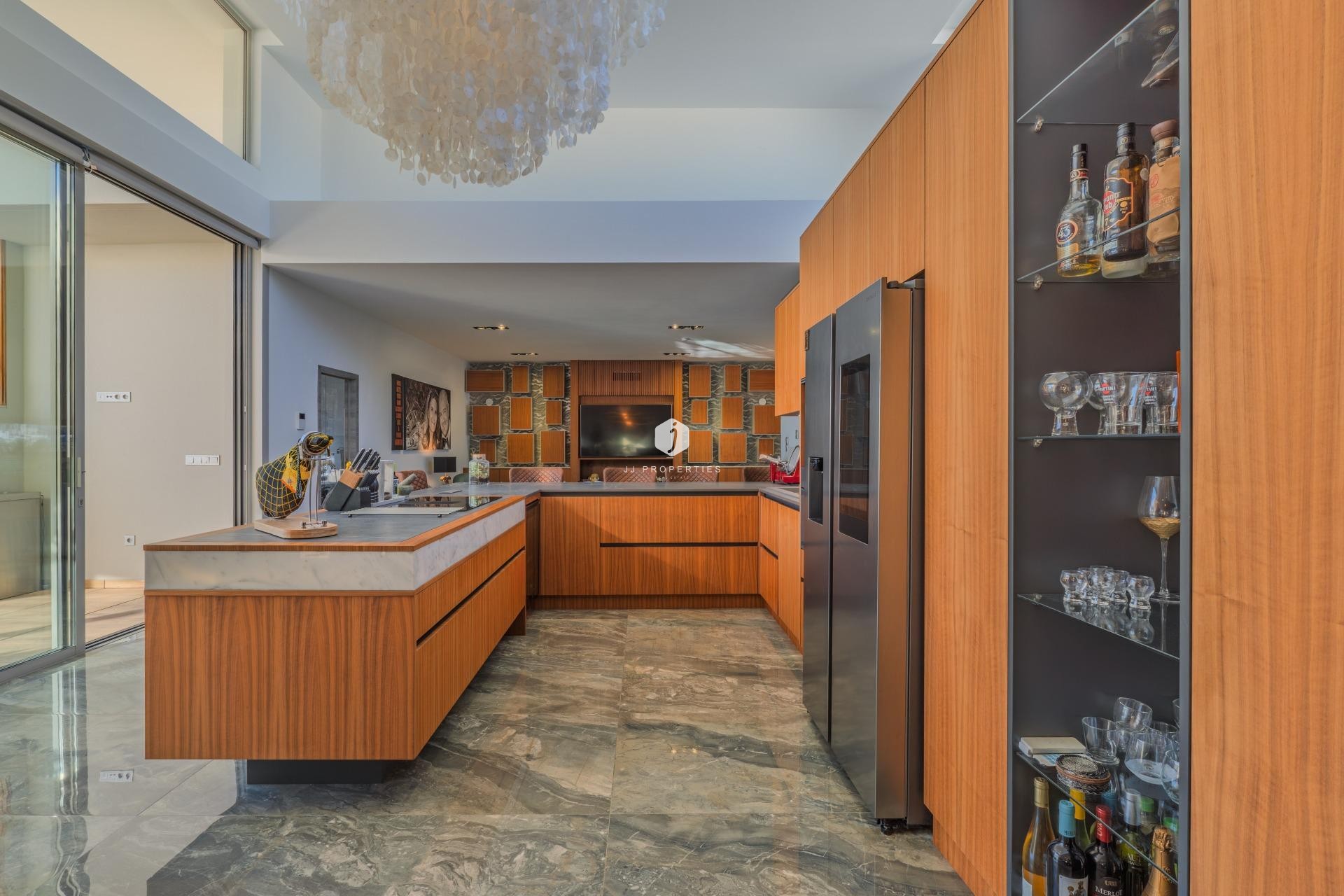 Aus zweiter Hand - Villa -
Benijofar - Residencial Benimar
