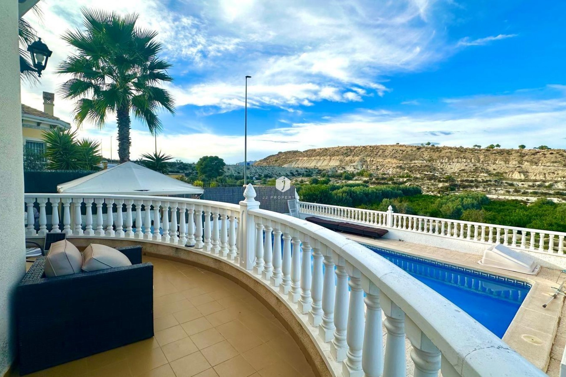 Aus zweiter Hand - Villa -
Bigastro - Comunidad Valenciana