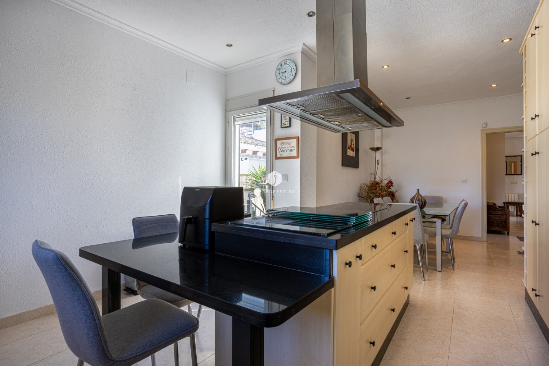 Aus zweiter Hand - Villa -
Bigastro - Inland