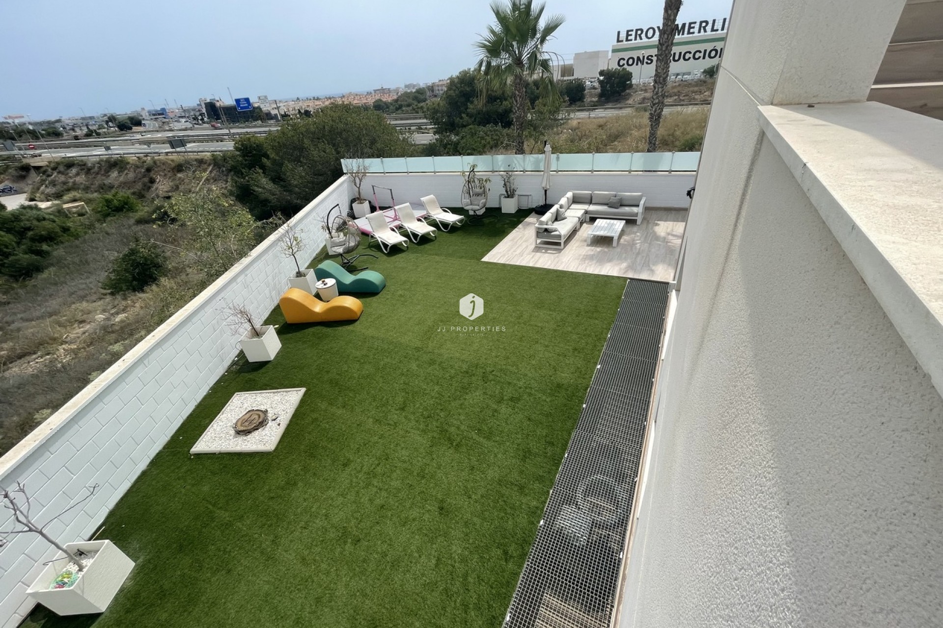 Aus zweiter Hand - Villa -
Cabo Roig - Costa Blanca