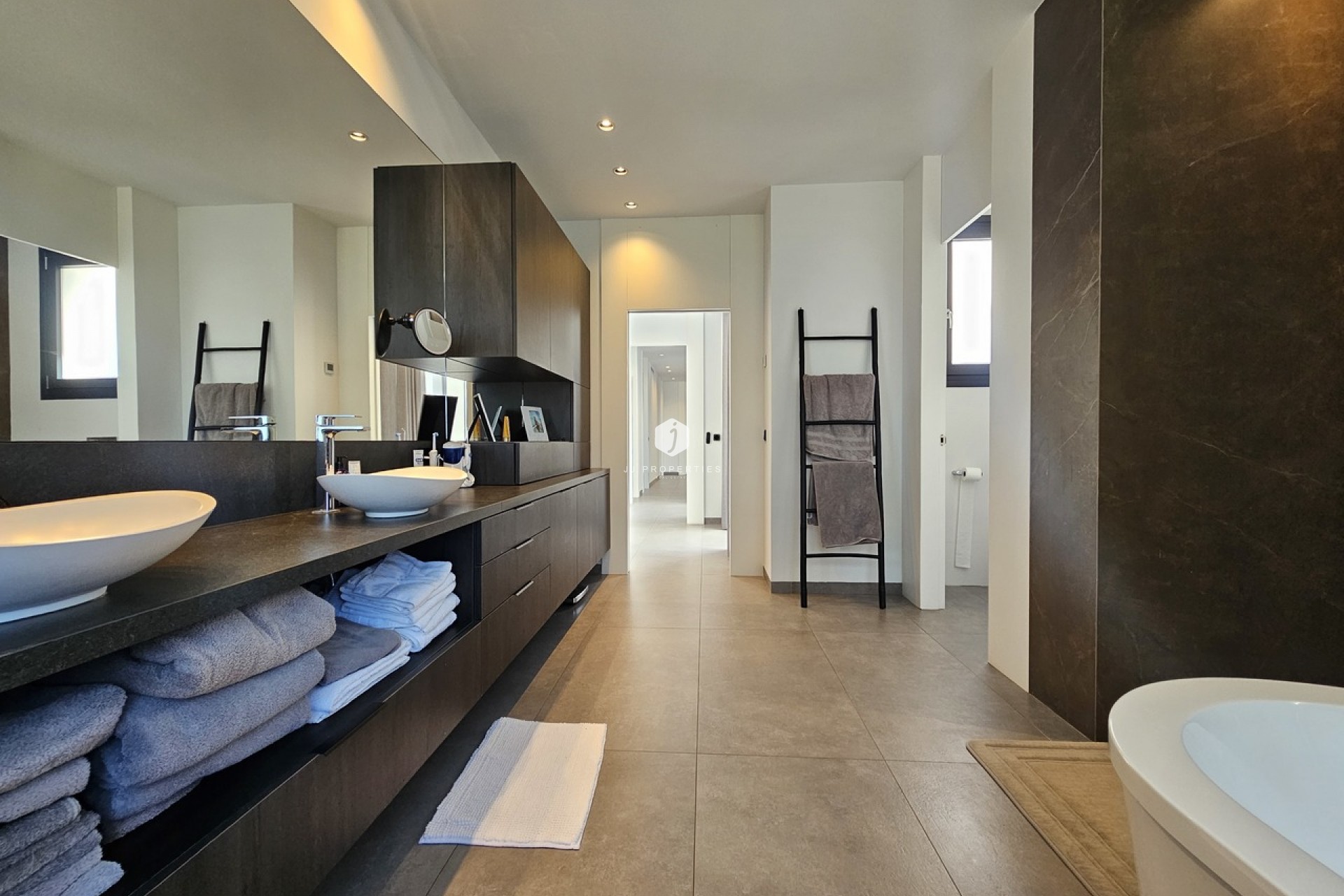 Aus zweiter Hand - Villa -
Cabo Roig - Costa Blanca