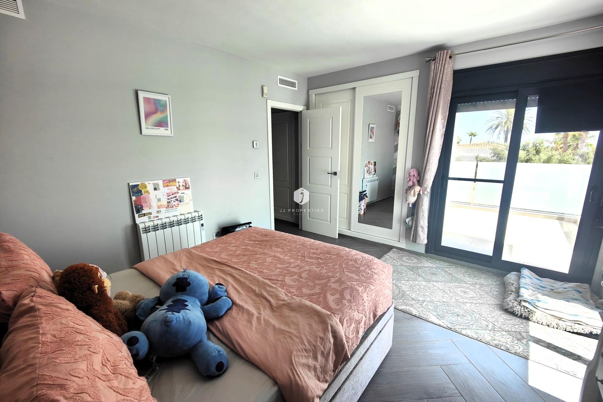 Aus zweiter Hand - Villa -
Cabo Roig - Costa Blanca