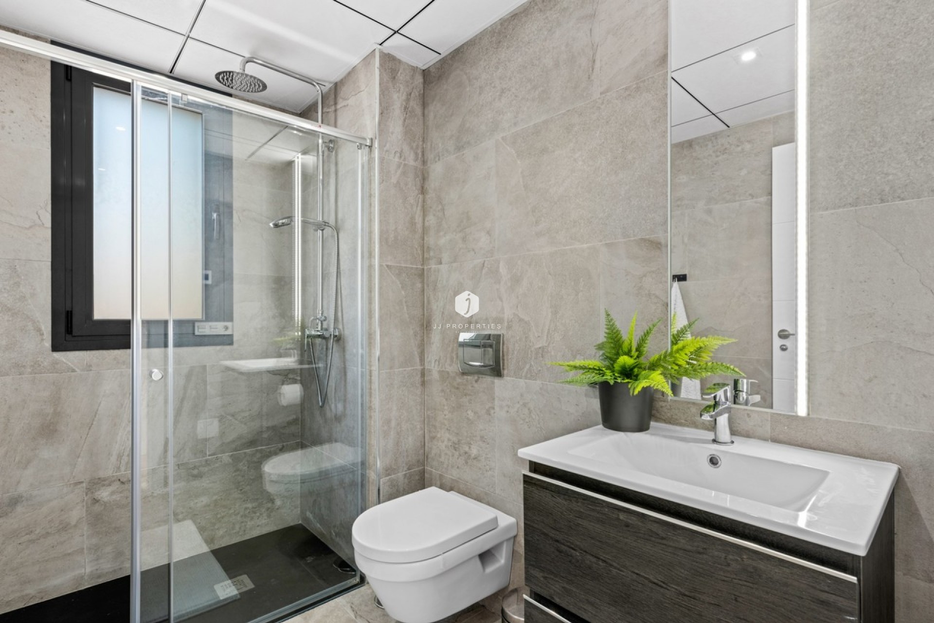 Aus zweiter Hand - Villa -
Cabo Roig - Costa Blanca