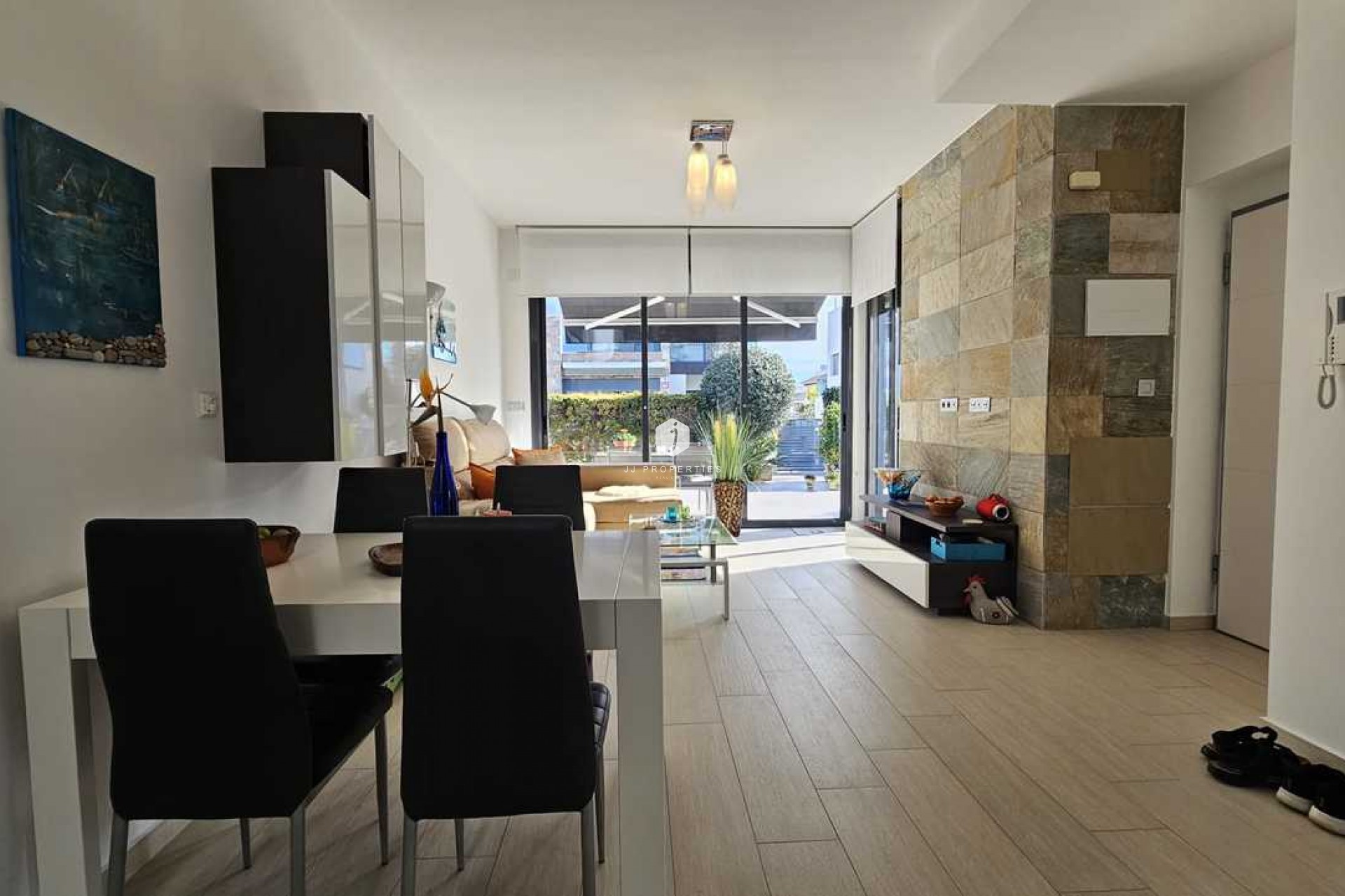 Aus zweiter Hand - Villa -
Cabo Roig - Costa Blanca