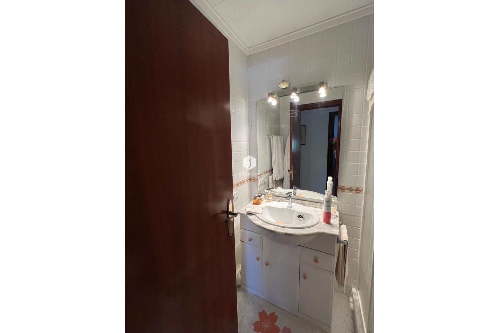 Aus zweiter Hand - Villa -
Cabo Roig - Costa Blanca