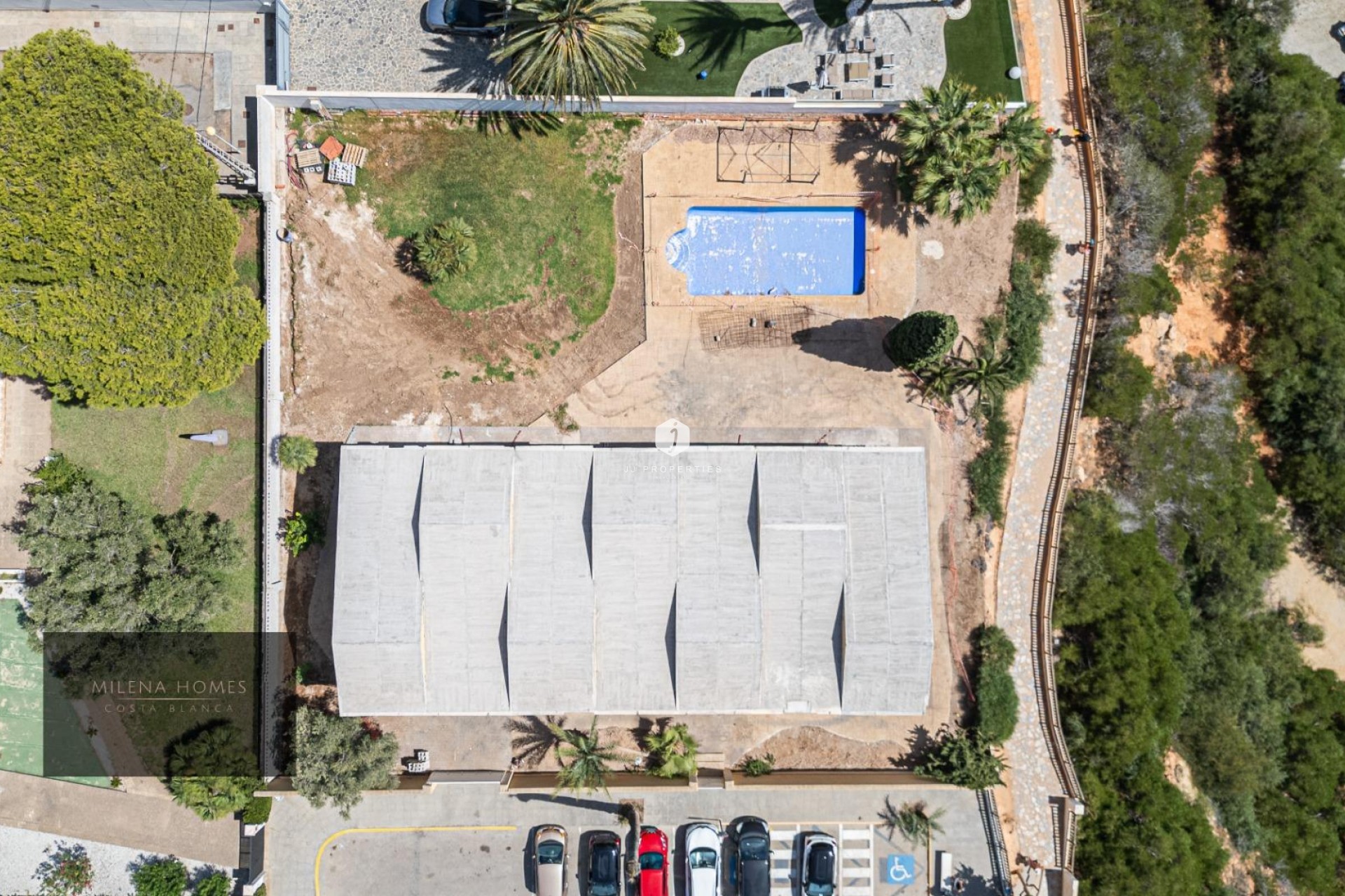 Aus zweiter Hand - Villa -
Cabo Roig