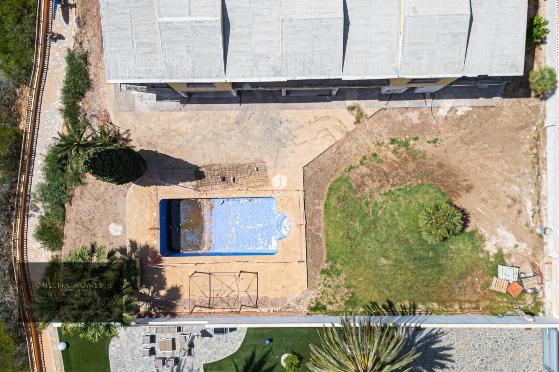 Aus zweiter Hand - Villa -
Cabo Roig