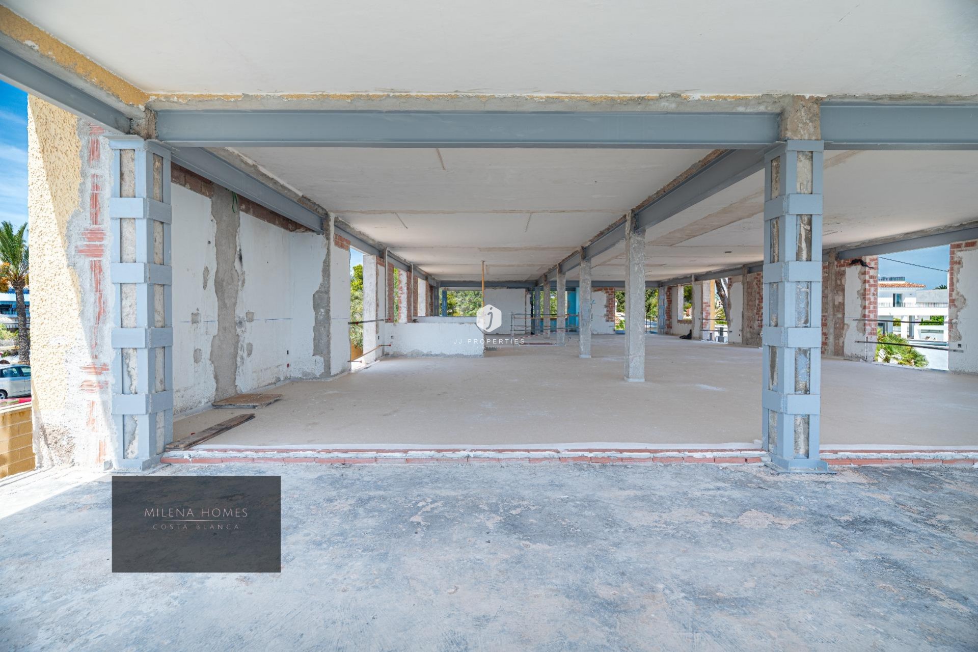 Aus zweiter Hand - Villa -
Cabo Roig