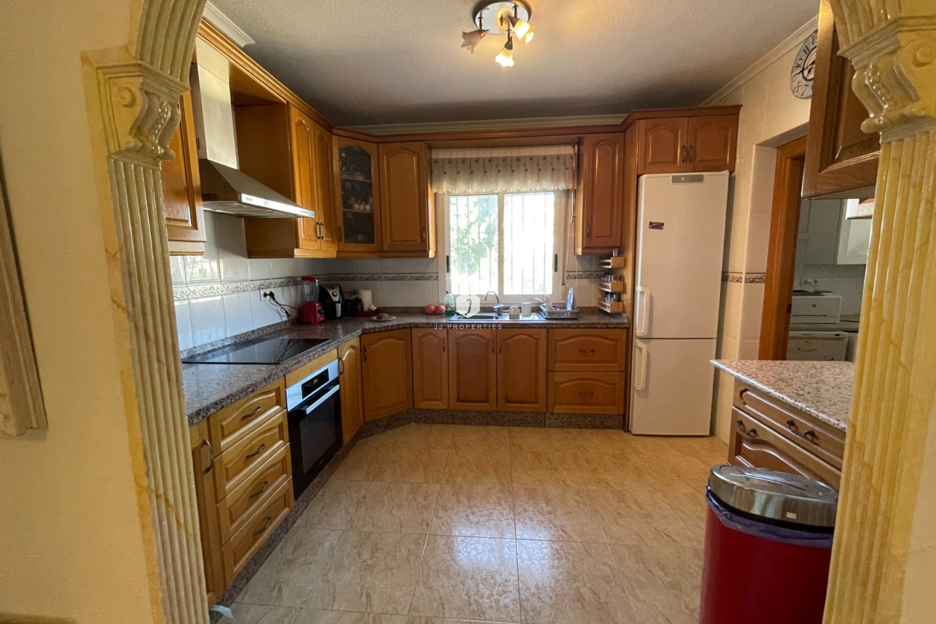 Aus zweiter Hand - Villa -
Catral - Costa Blanca