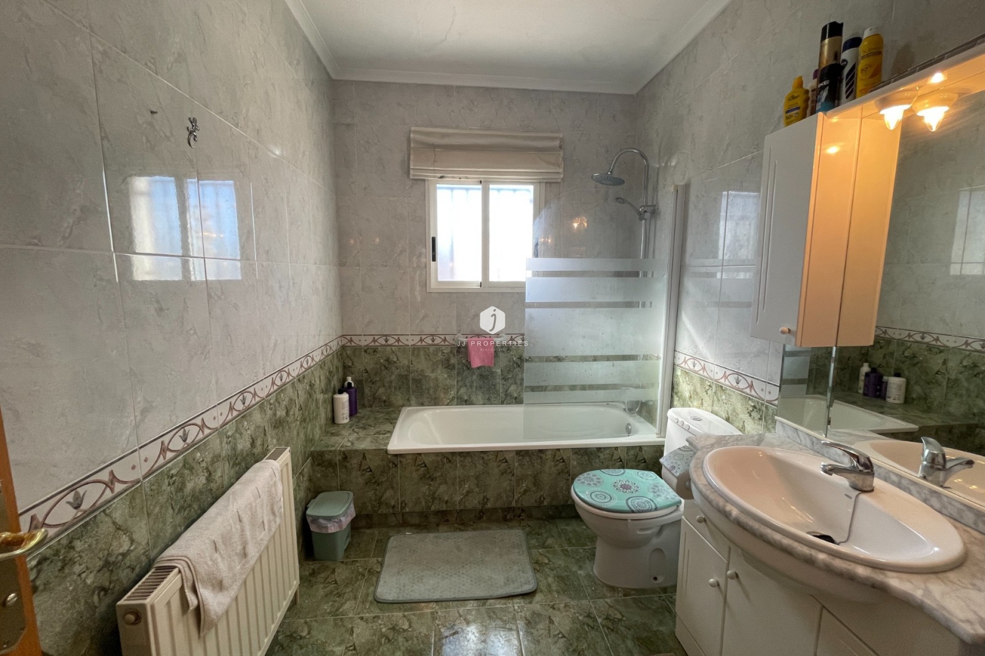 Aus zweiter Hand - Villa -
Catral - Costa Blanca