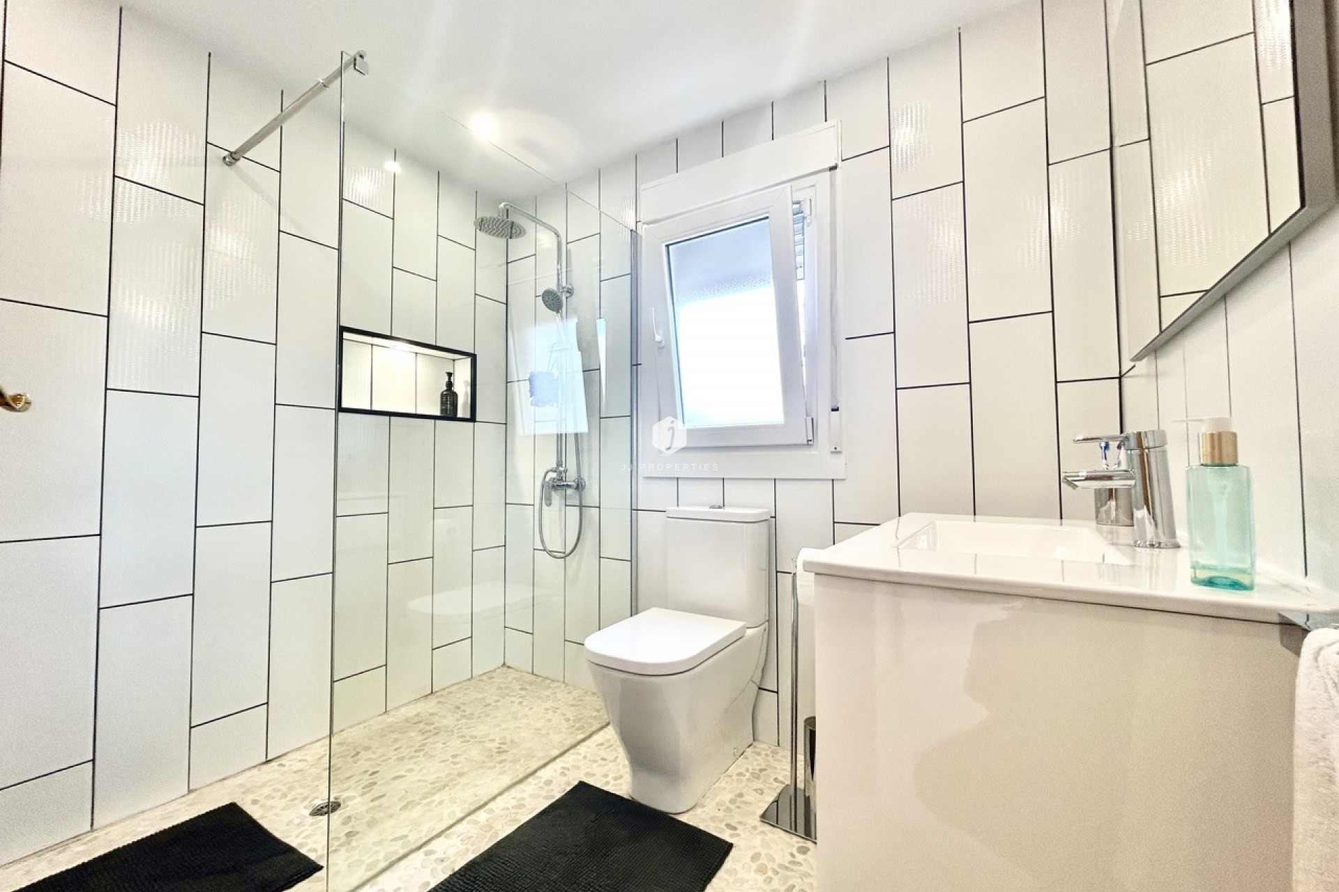 Aus zweiter Hand - Villa -
Catral - Costa Blanca