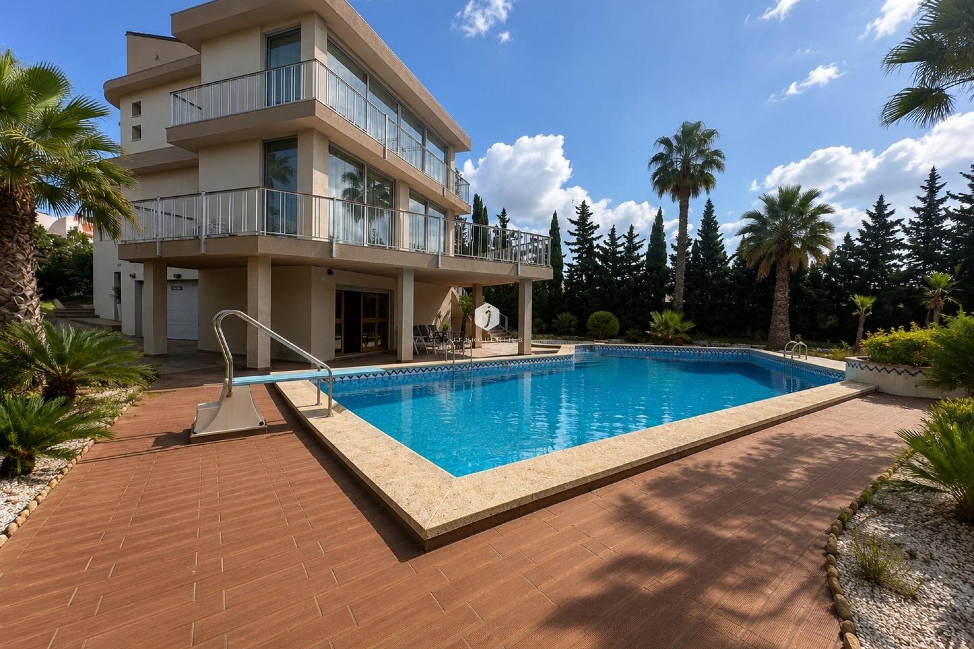 Aus zweiter Hand - Villa -
Ciudad Quesada - Costa Blanca Sur
