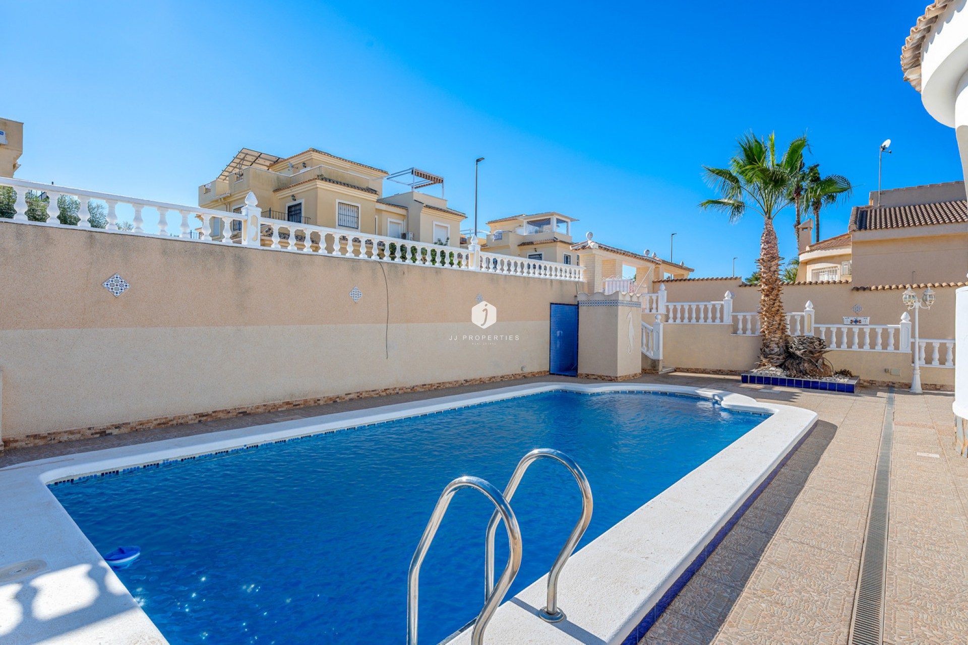 Aus zweiter Hand - Villa -
Ciudad Quesada - Costa Blanca