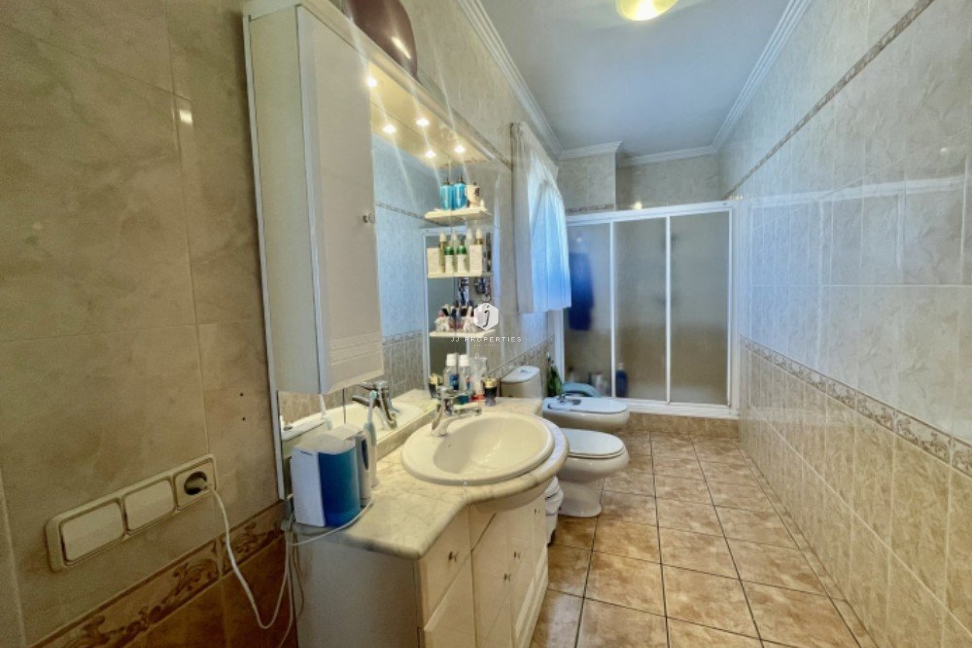 Aus zweiter Hand - Villa -
Ciudad Quesada - Costa Blanca