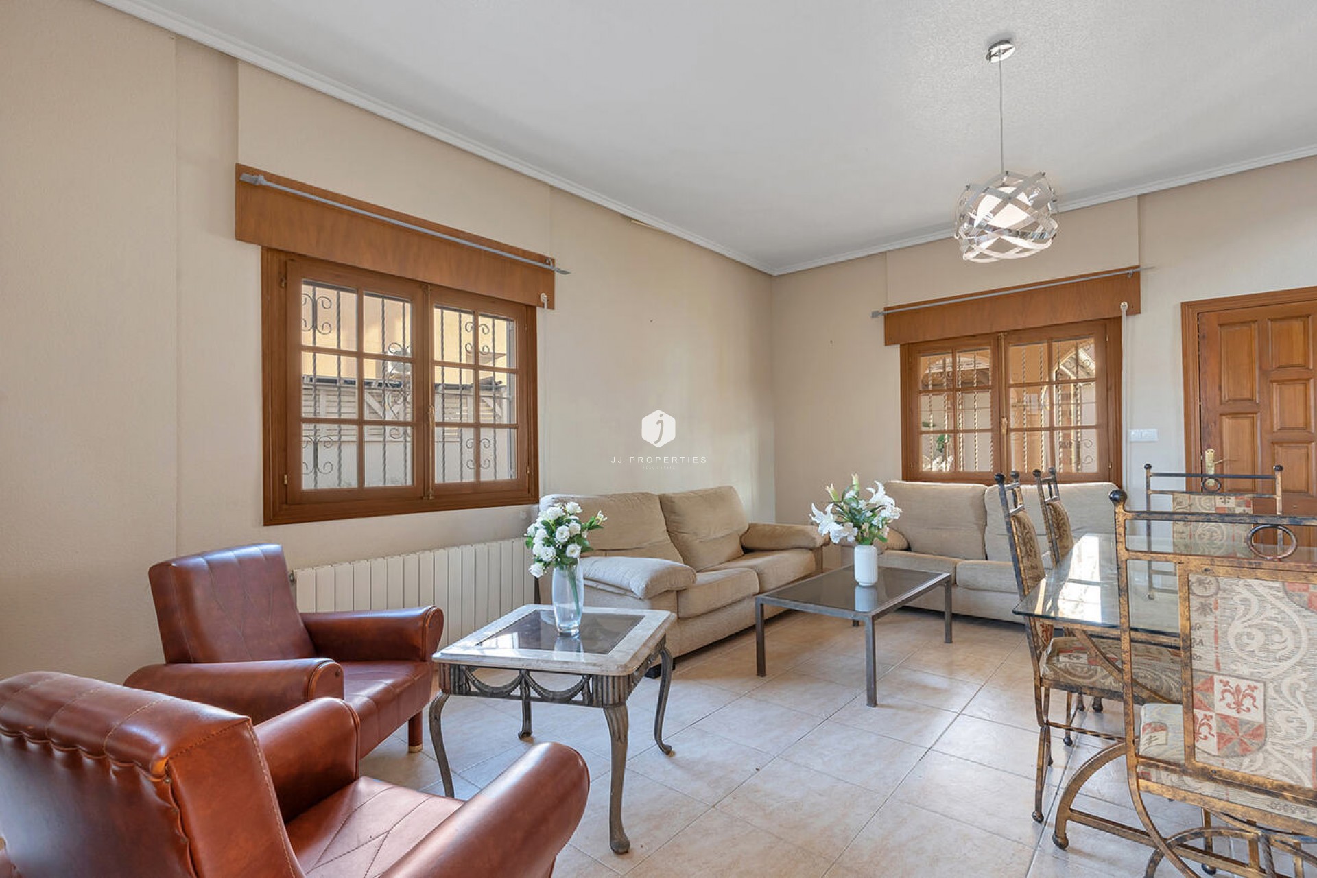 Aus zweiter Hand - Villa -
Ciudad Quesada