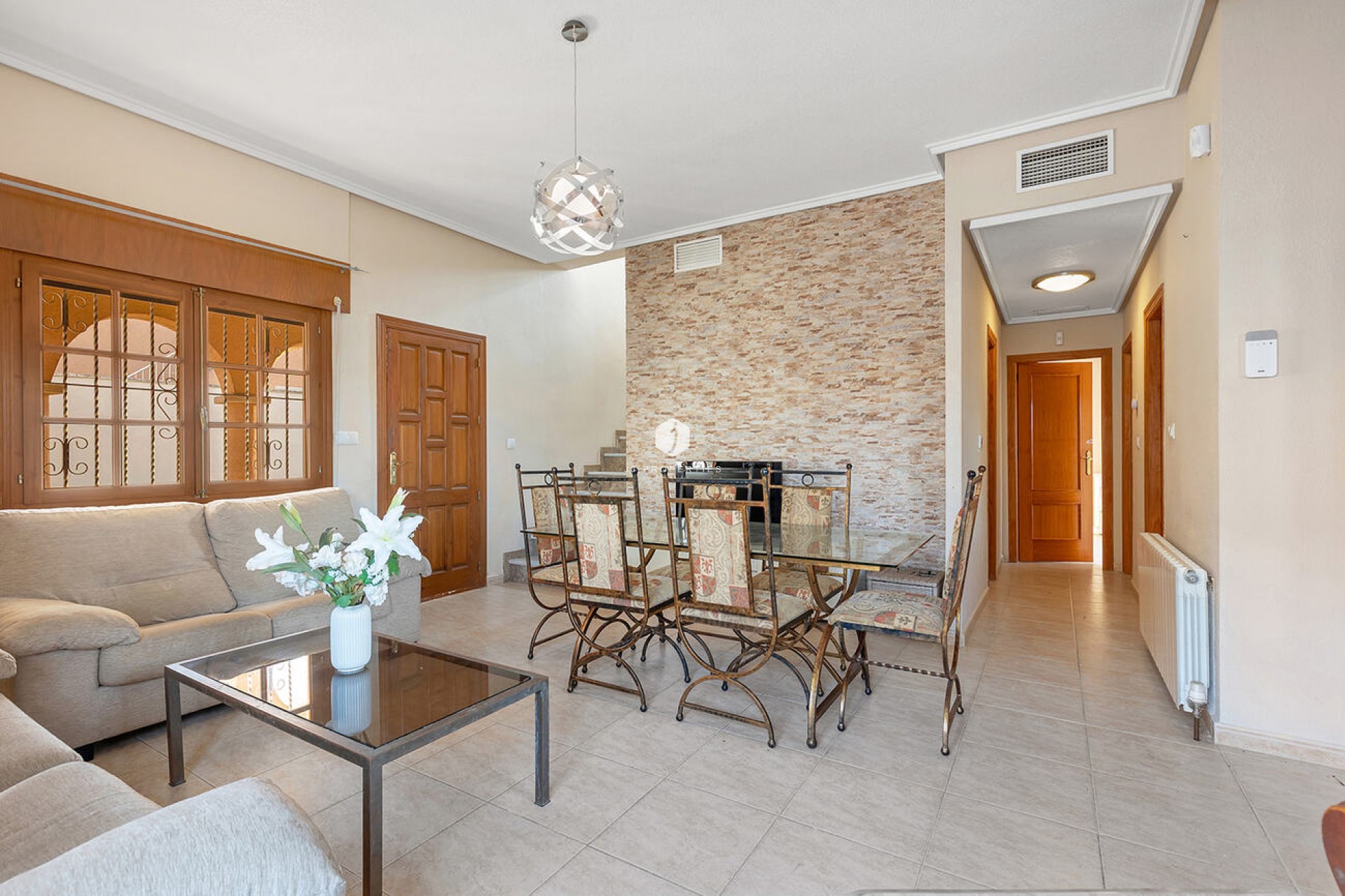 Aus zweiter Hand - Villa -
Ciudad Quesada