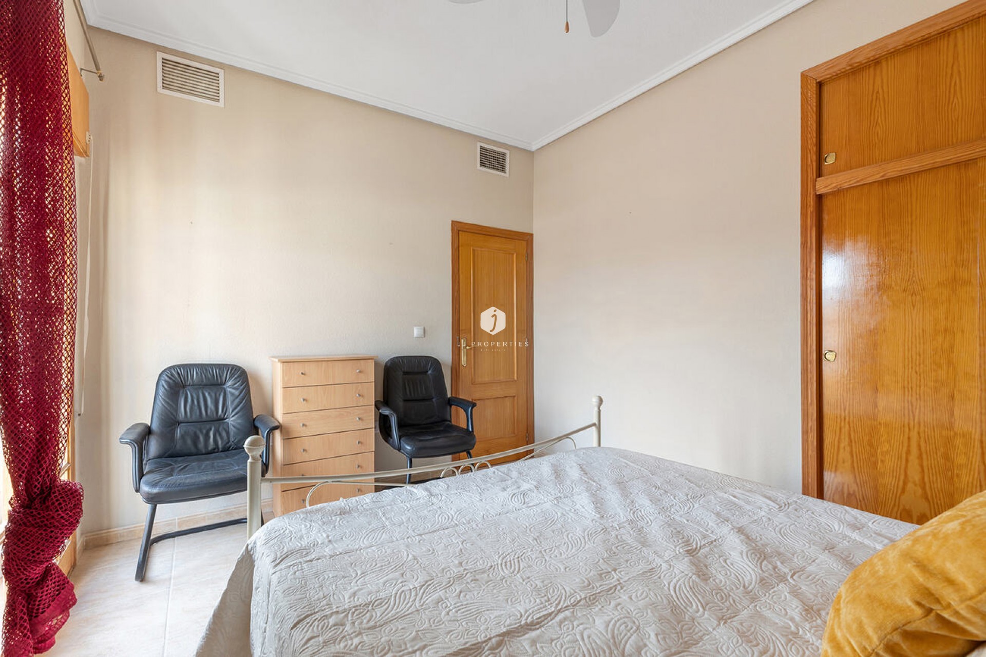 Aus zweiter Hand - Villa -
Ciudad Quesada